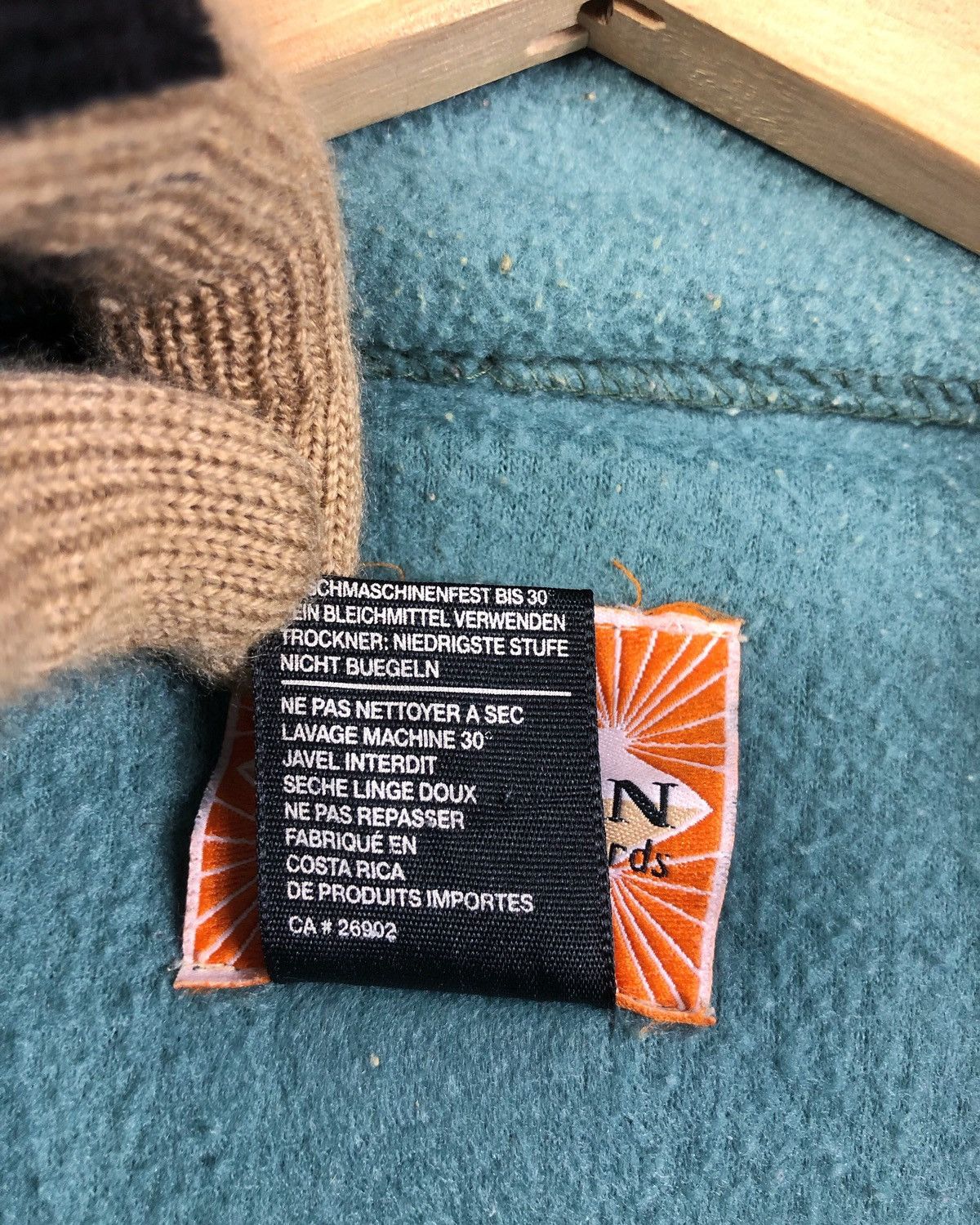 Burton × Vintage Rare Vintage Burton Snowboards Fleece Sweatshirt Size US S / EU 44-46 / 1 - 11 Thumbnail