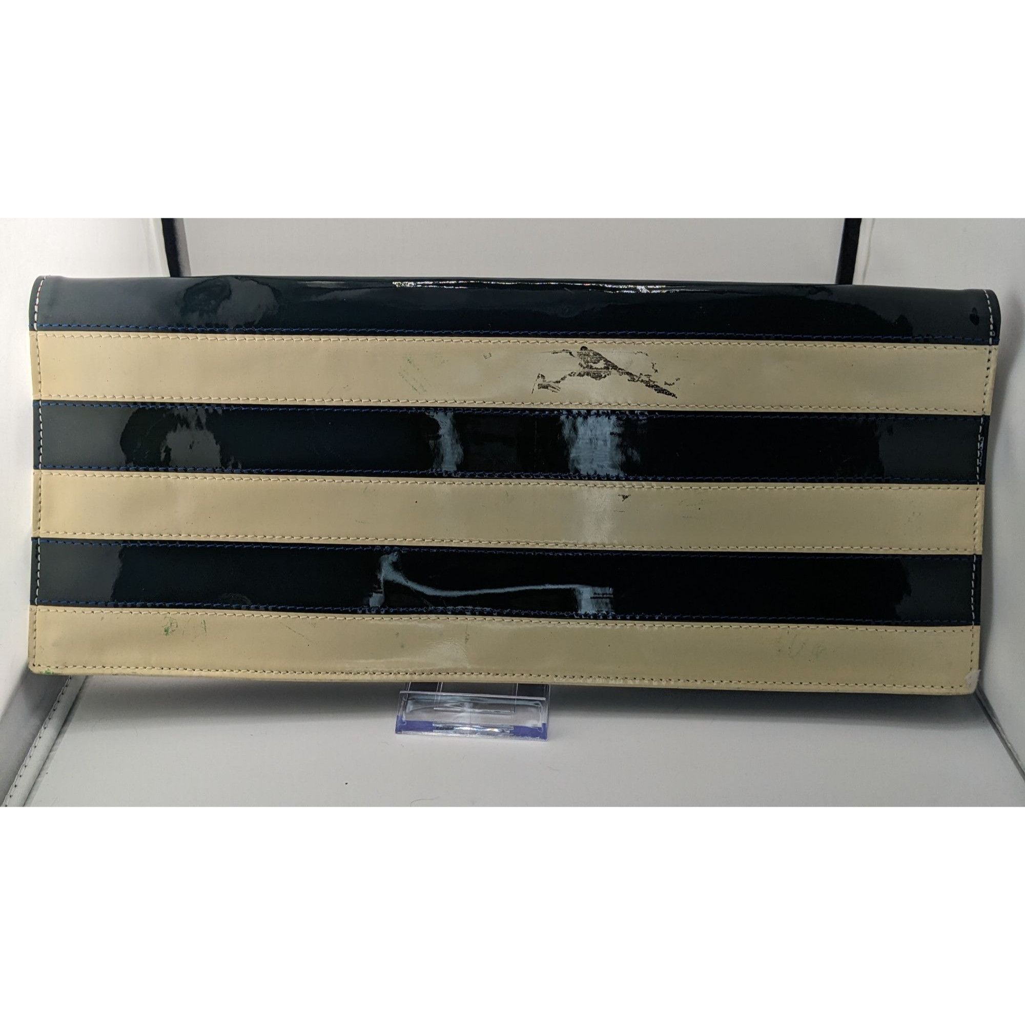 Other Happy Hour Gothic Punk Skull Clutch With Black & Beige Strip Size ONE SIZE - 6 Thumbnail