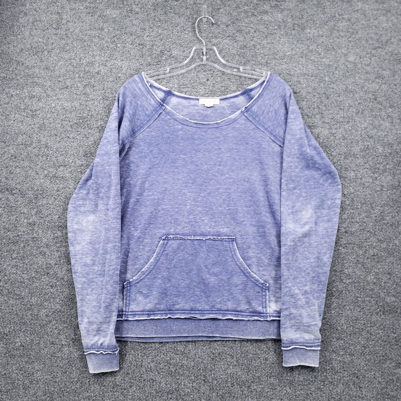 Forever 21 FOREVER 21 Sweatshirt Womens M Purple Pullover Pockets Long Sleeve Casual Casual Free Sizes Size M / US 6-8 / IT 42-44 - 2 Thumbnail