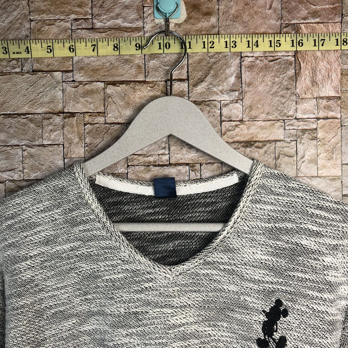 Disney Disney Mickey Mouse 23 Grey knitwear T-Shirt #A175 Size US M / EU 48-50 / 2 - 6 Thumbnail