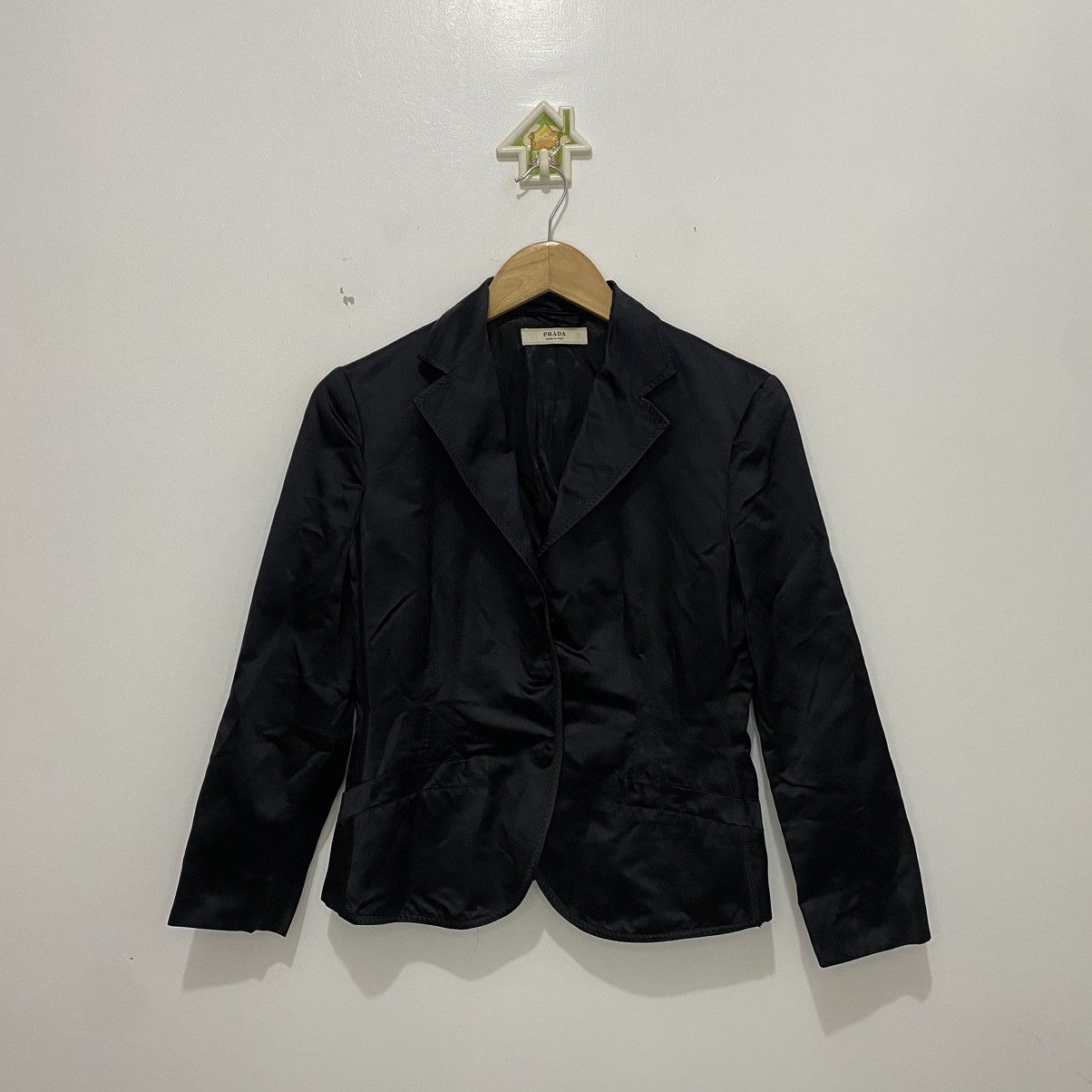 Prada Prada Silk Cropped Blazer Size XS / US 0-2 / IT 36-38 - 1 Thumbnail