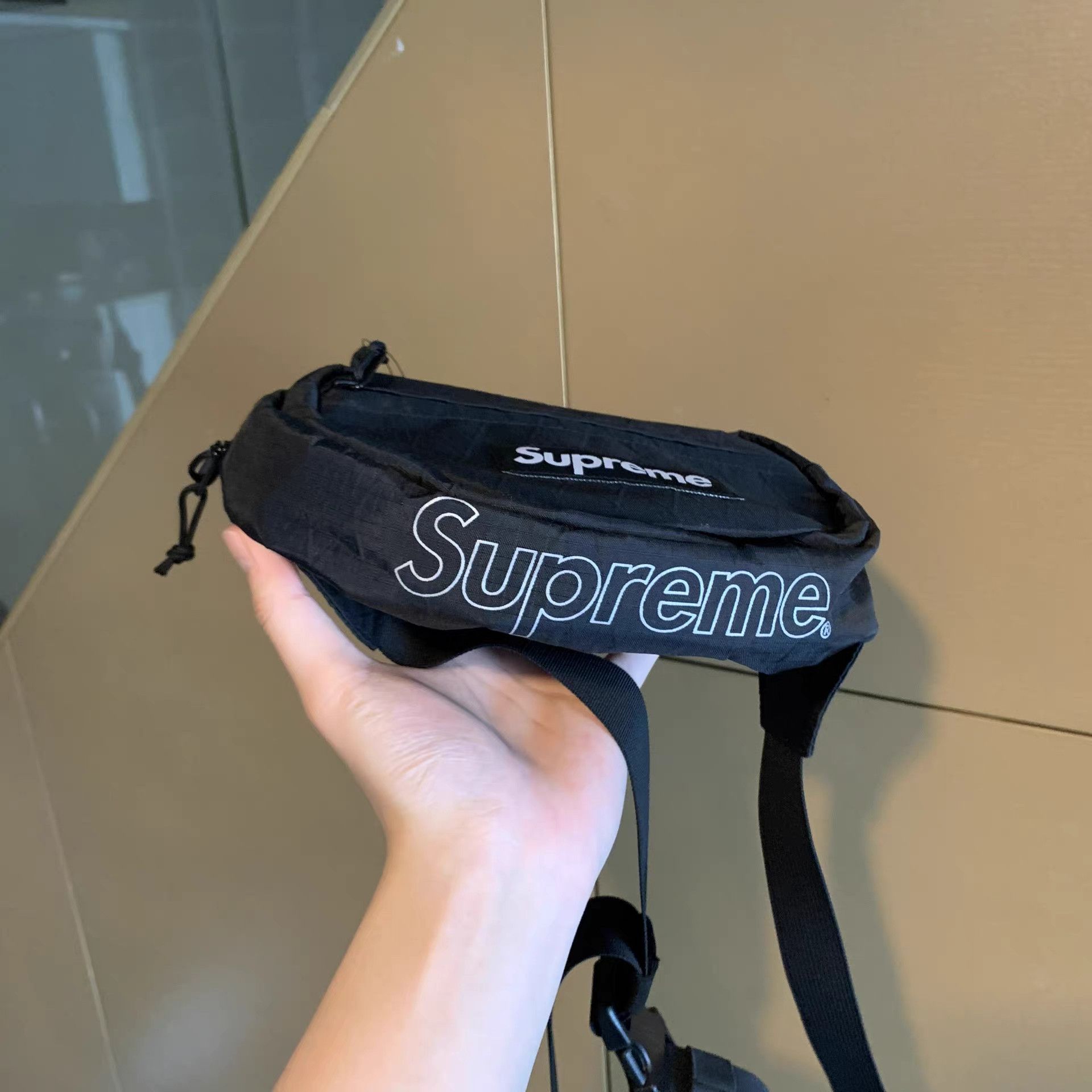 Supreme Supreme FW18 Black Waist Bag, New with Tag Size ONE SIZE - 2 Thumbnail