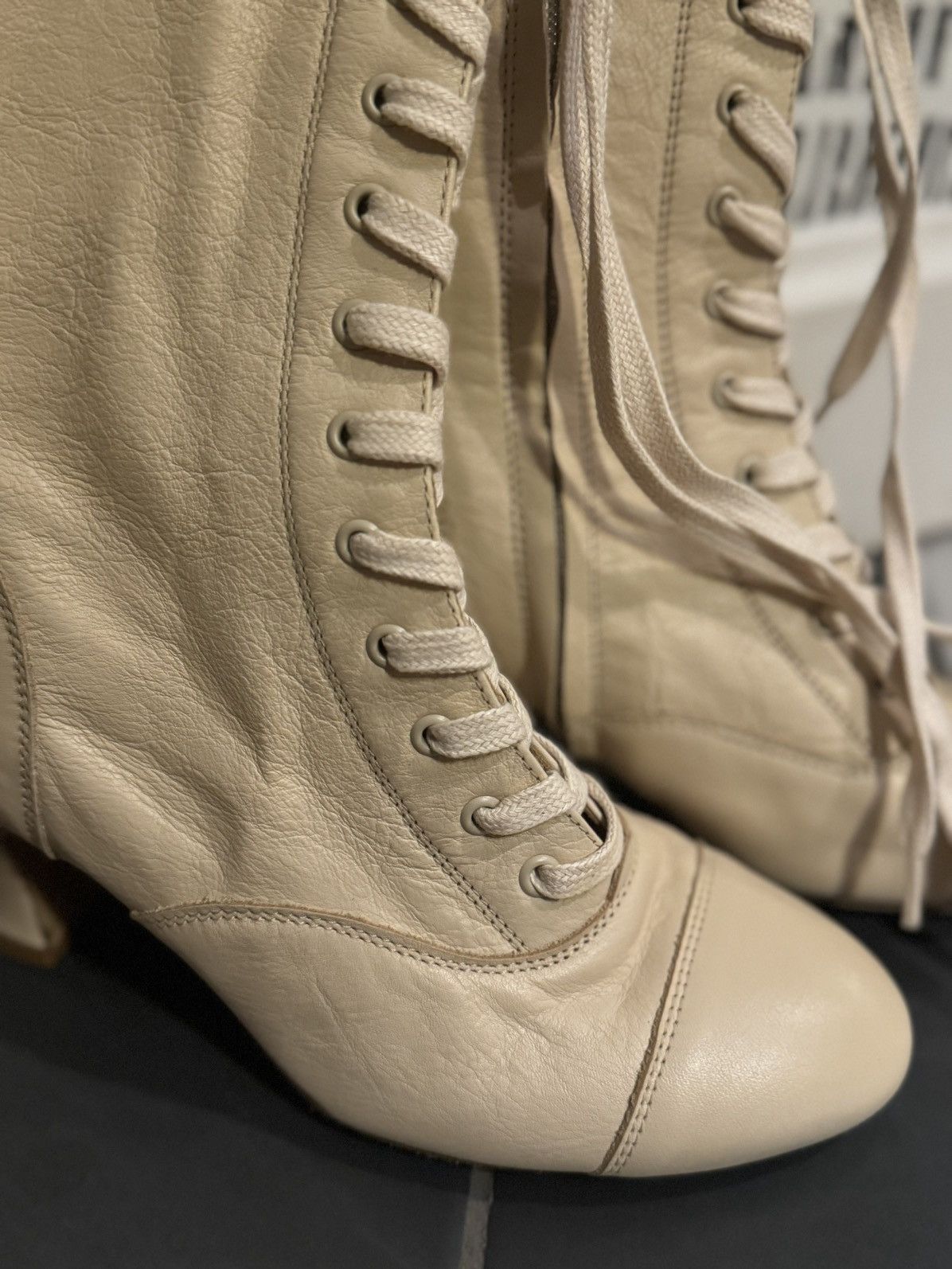 Other New RUMPF The Cambridge Boot LeRoi Heel Bixby Beige 7.5 38 Size US 7.5 / IT 37.5 - 9 Thumbnail