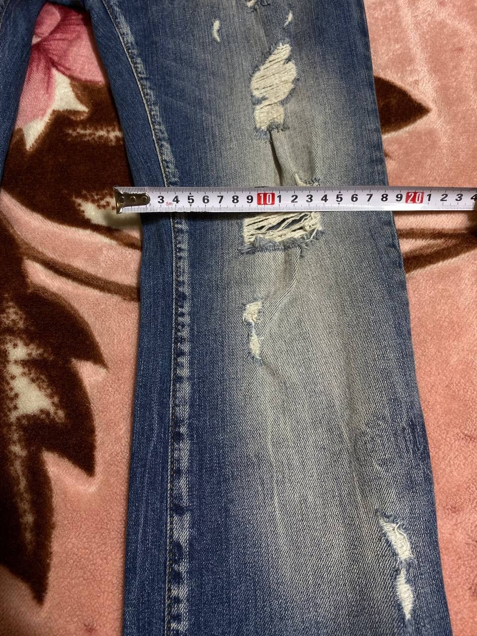 Philipp Plein Philipp Plein Rhinestone stonewashed straight-leg jeans Size US 28 / EU 44 - 10 Thumbnail