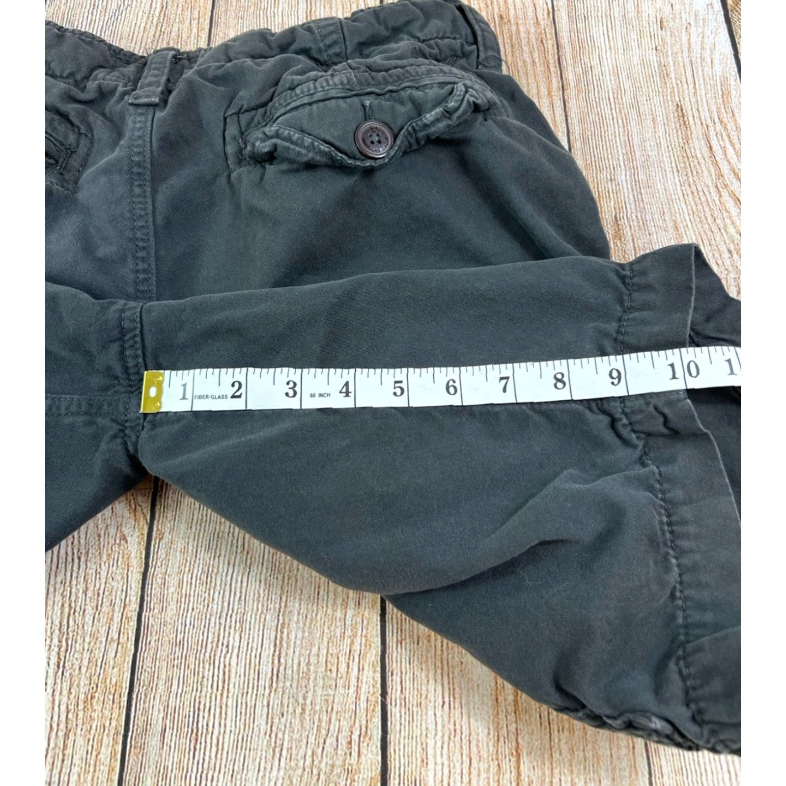American Eagle Outfitters VINTAGE American Eagle Outfitters Mens Cargo Shorts Dark Gray 100% Cotton Sz 32 Regular Canvas Pocketed Cargo 10 Inseam Casual Outdoor Preppy Size US 32 / EU 48 - 6 Thumbnail