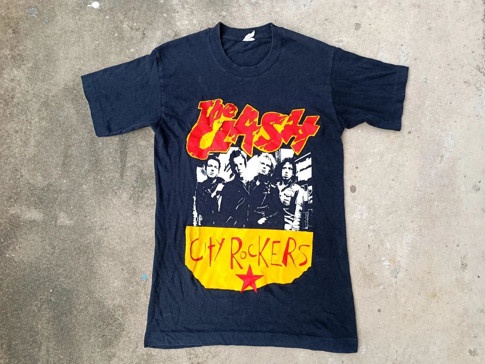 Band Tees × Seditionaries × Vintage vintage 80s t shirt punk band the clash city rockers Size US S / EU 44-46 / 1 - 1 Thumbnail