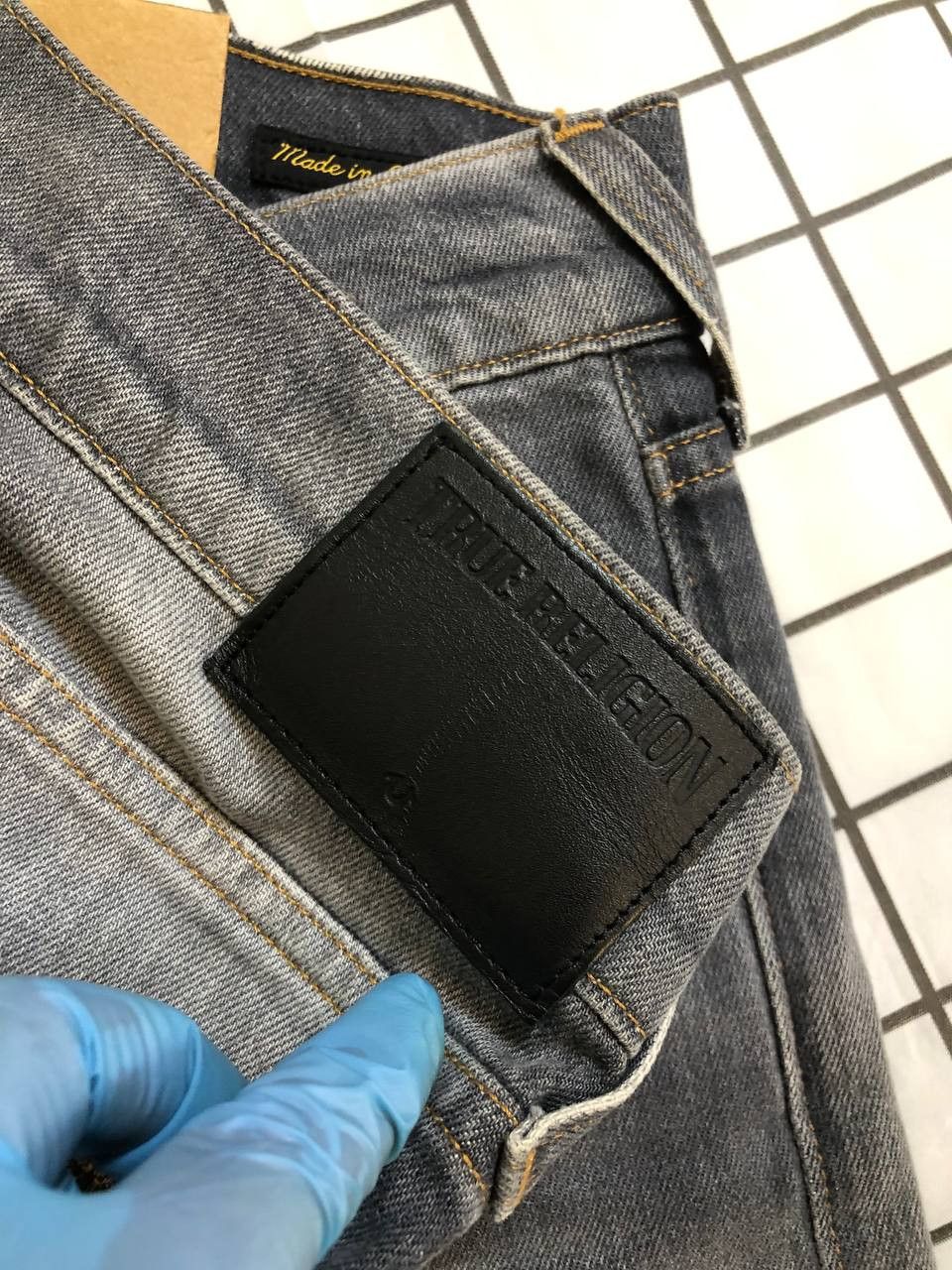 True Religion True Religion Geno Relaxed Slim Vintage Straight Jeans Size US 30 / EU 46 - 16 Thumbnail