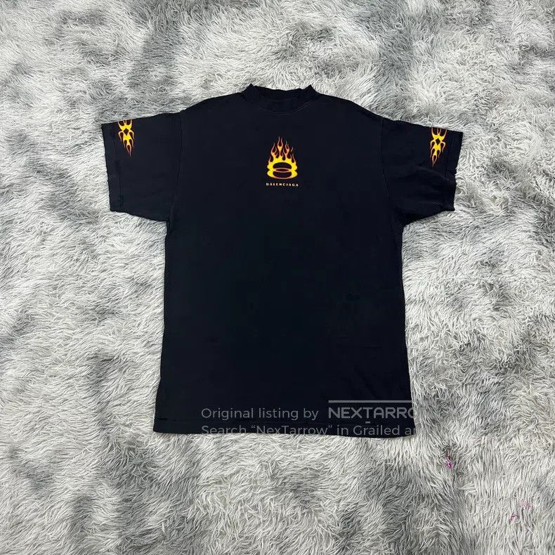 Balenciaga Balenciaga Distressed double ring alphabet logo short-slee Size US S / EU 44-46 / 1 - 1 Thumbnail