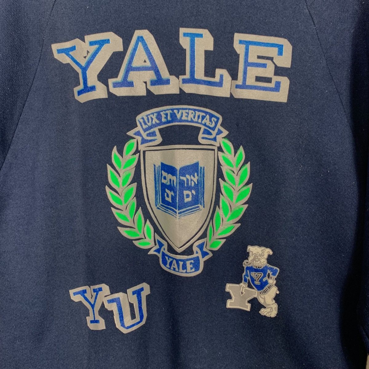 Vintage BVD Made in Usa YALE UNIVERSITY Sweatshirt #2522-C114 Size US M / EU 48-50 / 2 - 10 Thumbnail