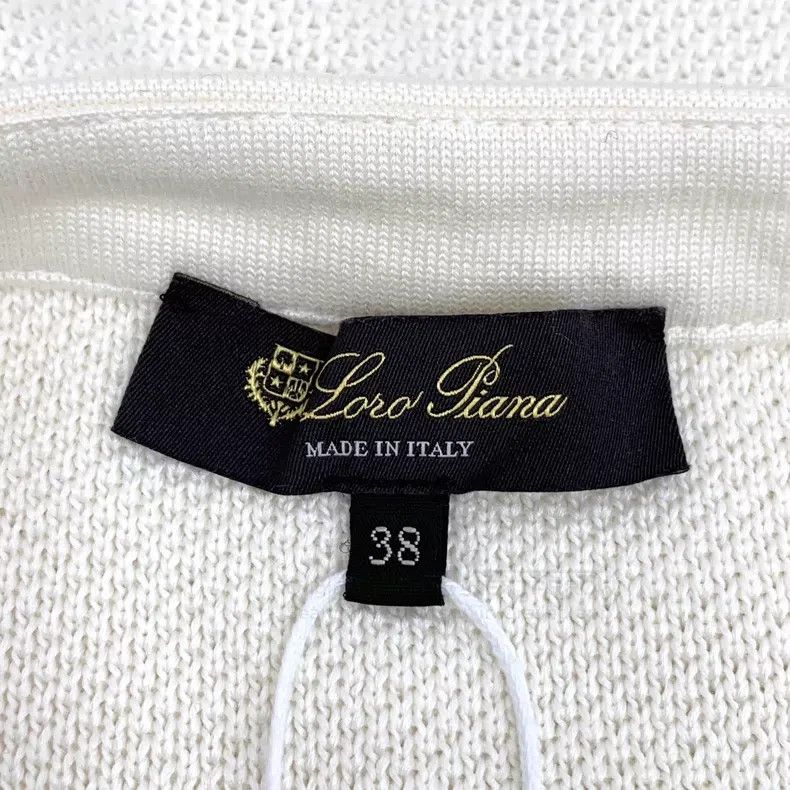 Loro Piana Loro Piana Ivory mulberry silk stand collar zip long-sleev Size XS / US 0-2 / IT 36-38 - 5 Thumbnail