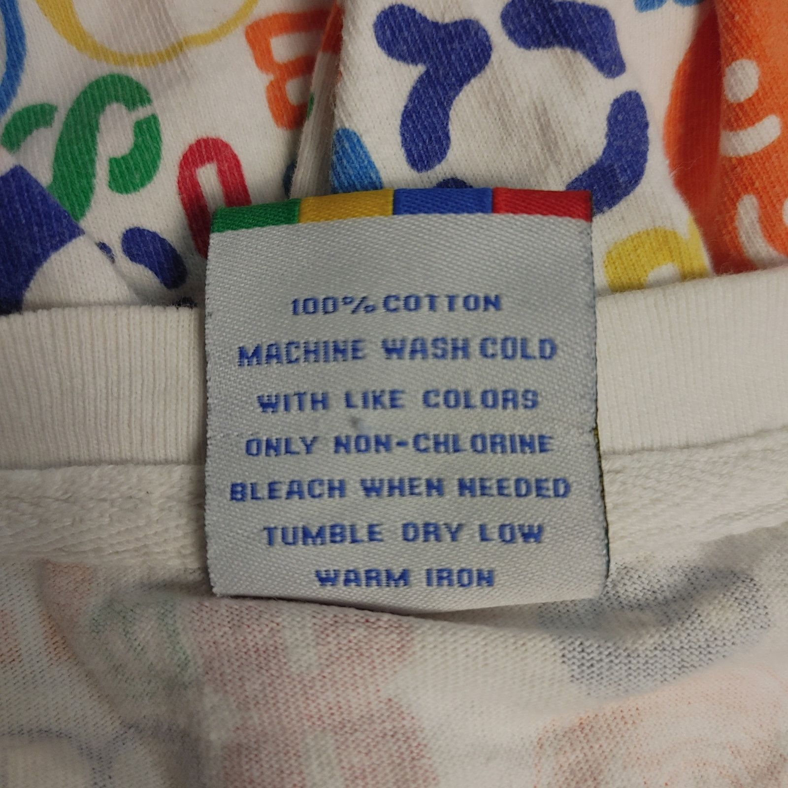 Other Y2K Vibes Gold Label 3X White/Rainbow 8 Graphic Streetwear Size US XXL / EU 58 / 5 - 4 Thumbnail
