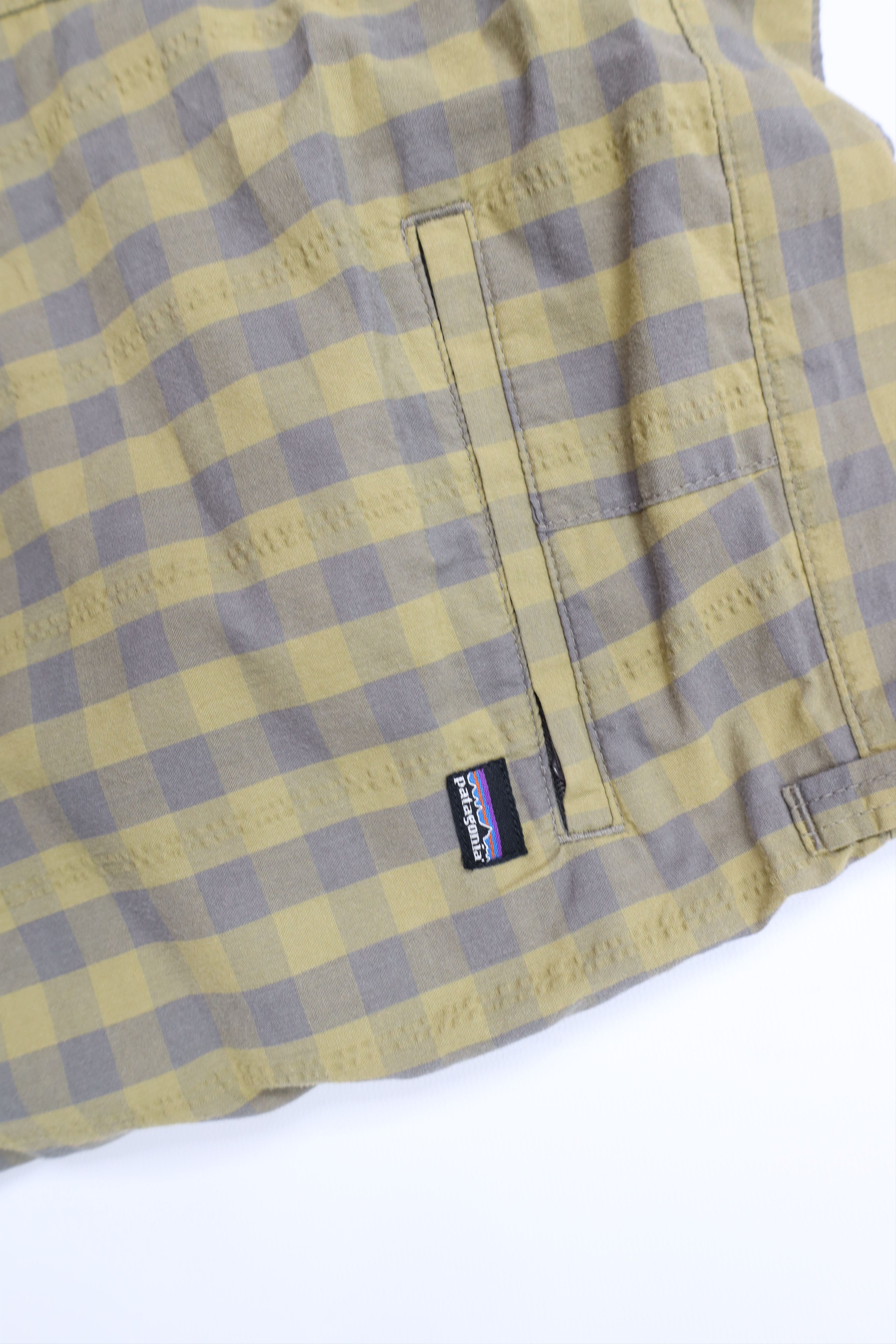 Patagonia Patagonia Seer Sucker Chino Shorts Plaid Organic Cotton Size US 33 - 13 Thumbnail