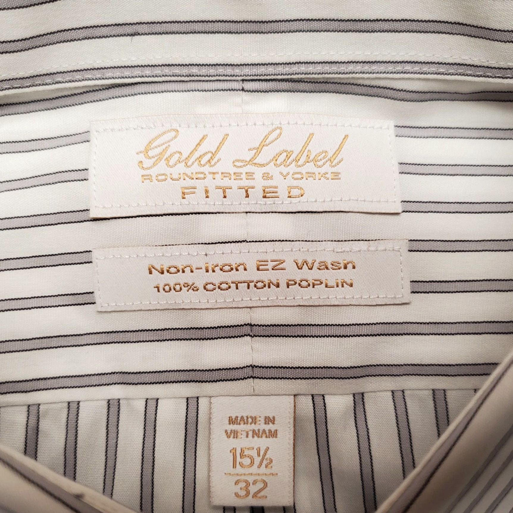 Roundtree & Yorke Gold Label Shirt Mens 15.5 32 Gray Striped Fitted Non Iron Cotton Poplin EZ Wash Shirt Mens Casual Business 90s? Size US L / EU 52-54 / 3 - 5 Thumbnail
