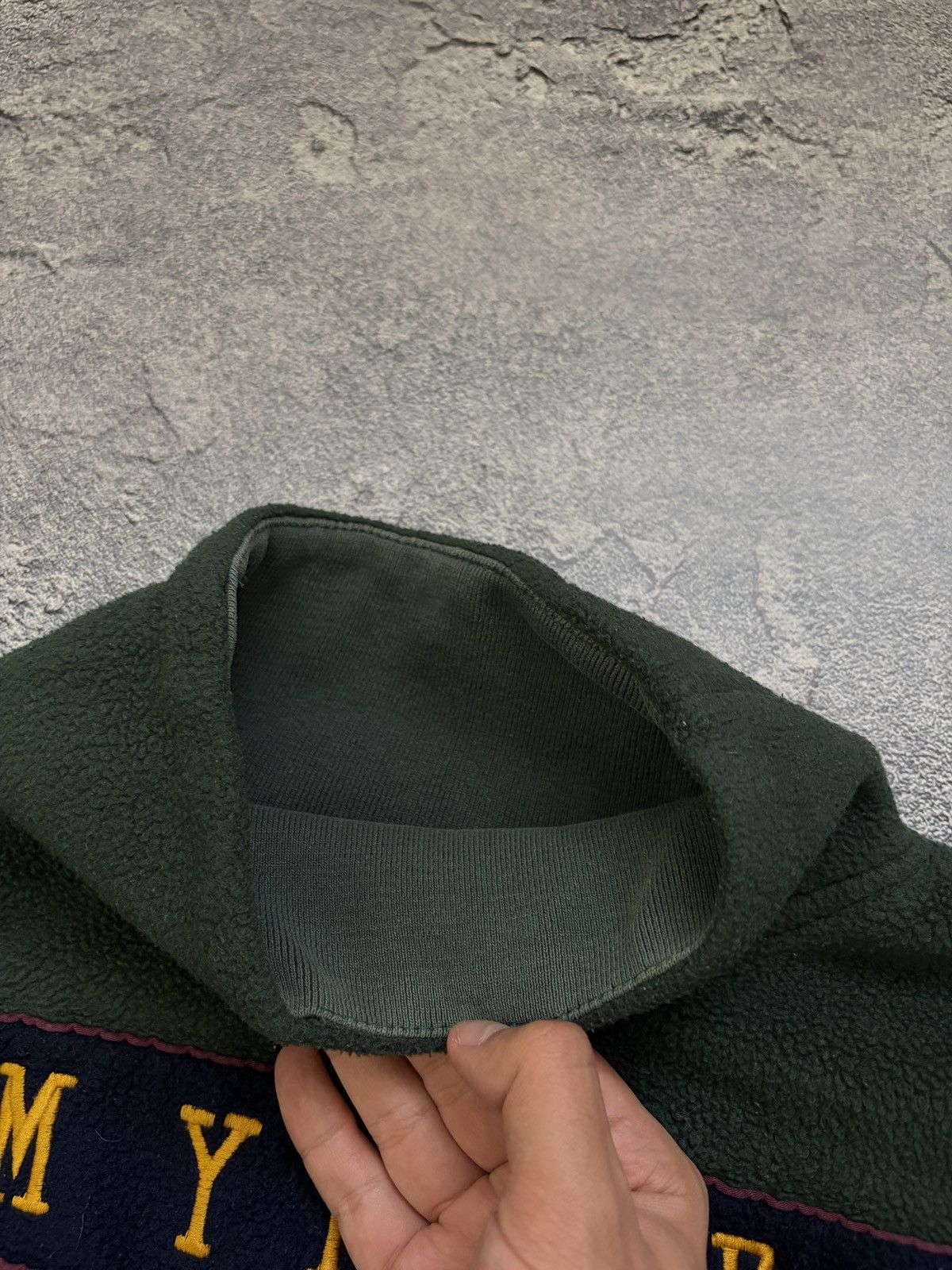 Tommy Hilfiger Vintage Tommy Hilfiger Fleece Jacket Green Big Logo 90s S Size US S / EU 44-46 / 1 - 15 Thumbnail