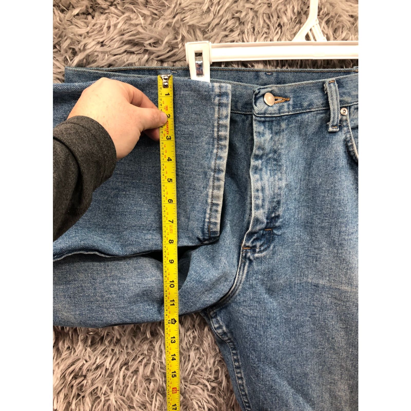 Wrangler Wrangler Jeans 38x29 Mens Mid Rise Straight Leg Medium Wash Blue Denim Jeans Mens Regular Size 38 Blue Denim Wrangler Genuine Size US 38 / EU 54 - 4 Thumbnail