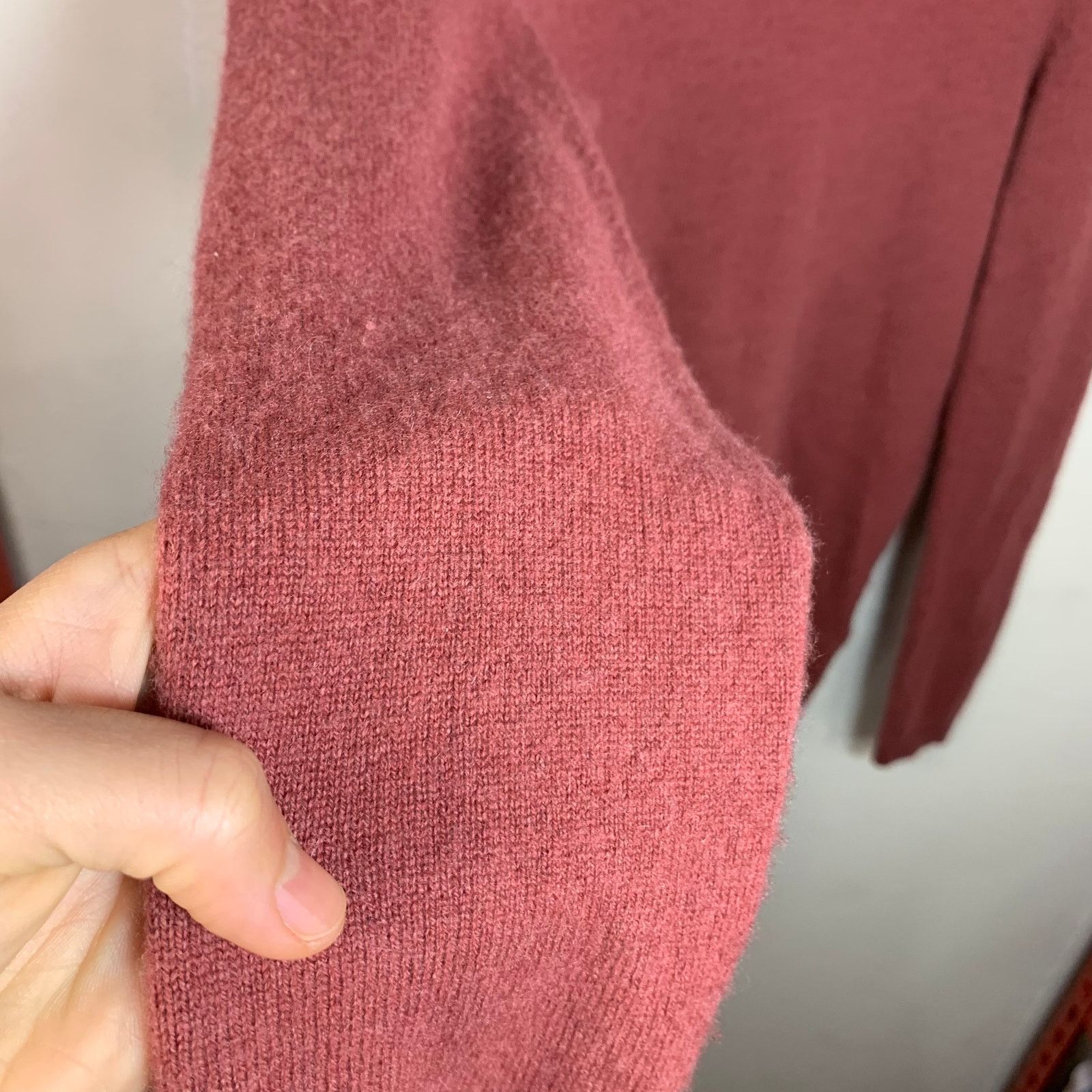 Other Lark & Ro Red Cashmere Turtleneck Sweaters size M Size M / US 6-8 / IT 42-44 - 6 Thumbnail