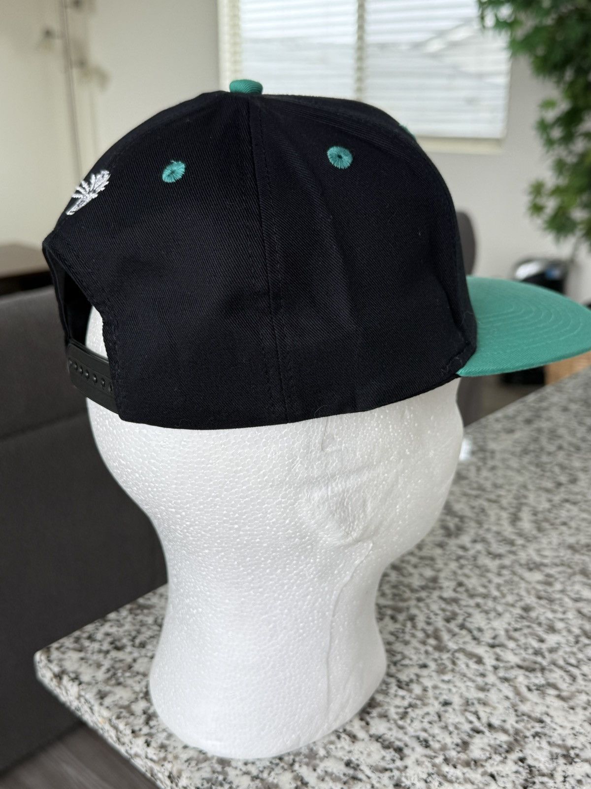 TISA Vancouver Grizzlies Classic Vintage TISA SnapBack Hat Size ONE SIZE - 6 Thumbnail