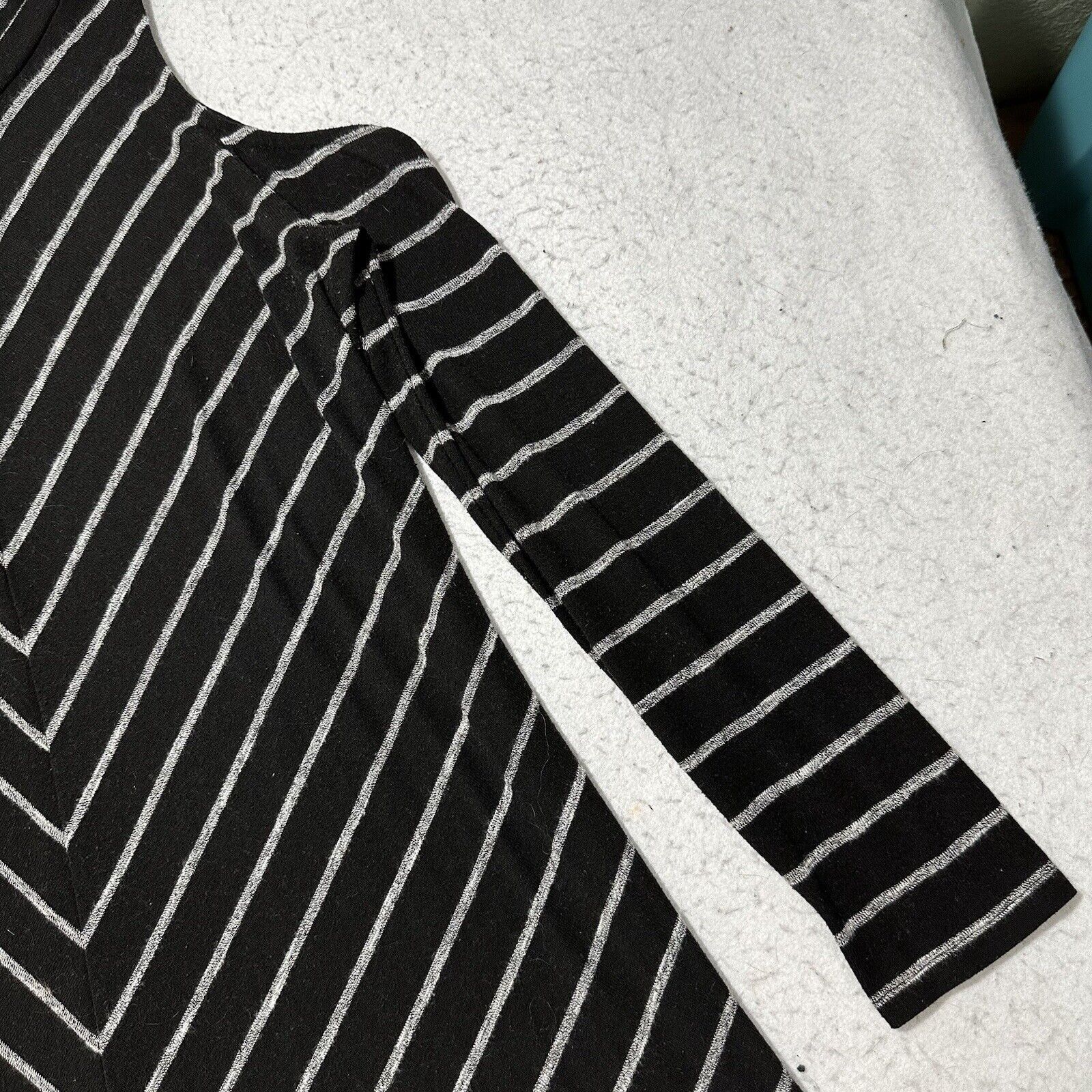 Other a.n.a. XL Cold Shoulder A-Line Striped Dress Black Gray Size XL / US 12-14 / IT 48-50 - 5 Thumbnail