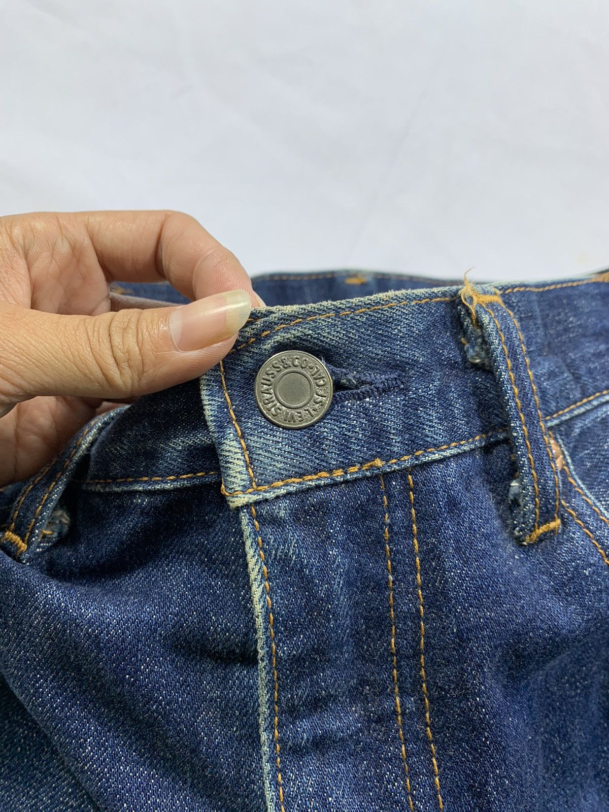 Levi's Vintage Levis 502 Big E Selvedge Button J22 Denim Jeans Size US 30 / EU 46 - 6 Thumbnail