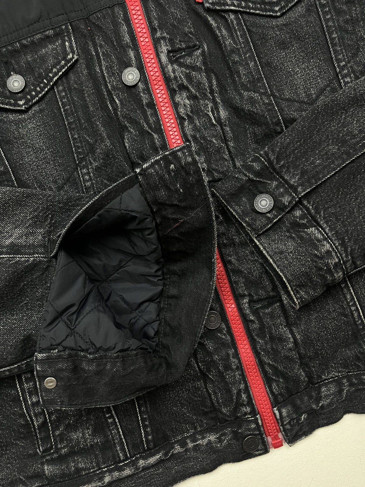 Levi's Levi’s Premium Hybrid Denim Trucker Jacket Size US L / EU 52-54 / 3 - 6 Thumbnail