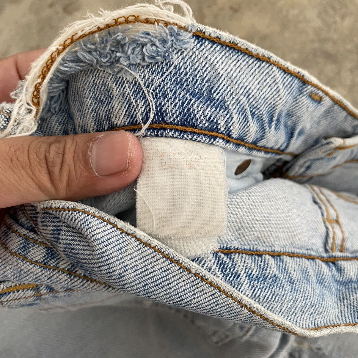 Levi's Vintage 90’s Levis 505 Sashiko Boro Light Blue Remark Jeans Size US 29 - 19 Thumbnail