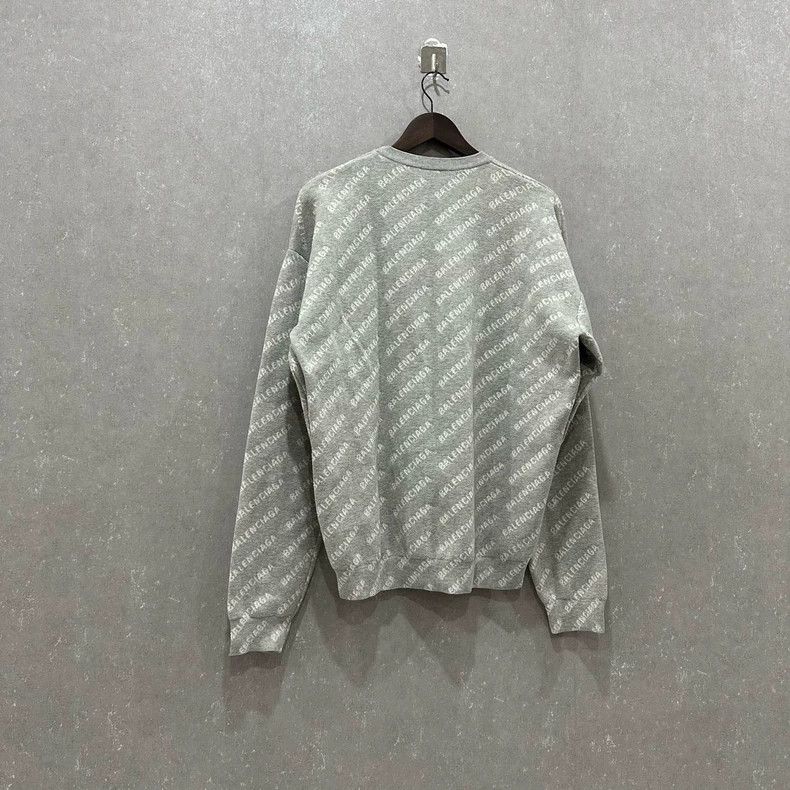 Balenciaga Balenciaga Solid monogrammed pullover sweatshirt Size US M / EU 48-50 / 2 - 2 Thumbnail