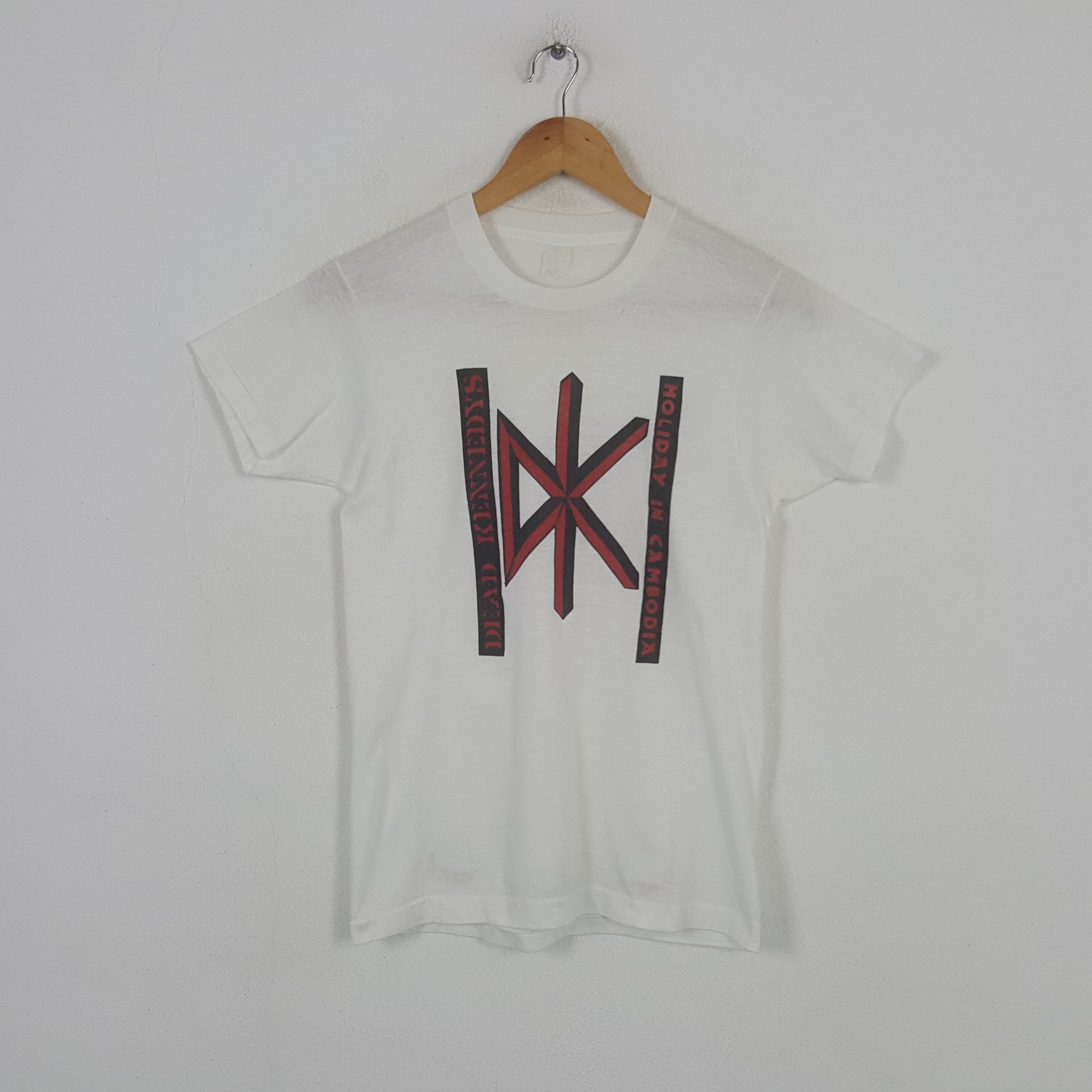 Vintage Vintage Dead Kennedys American Punk Band 70's Tshirt 32 Size US XS / EU 42 / 0 - 1 Thumbnail