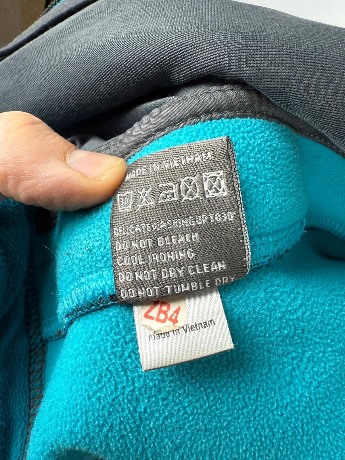 Other Tatonka Wool Outdoor Jacket Fleece Lined size M Size US M / EU 48-50 / 2 - 15 Thumbnail