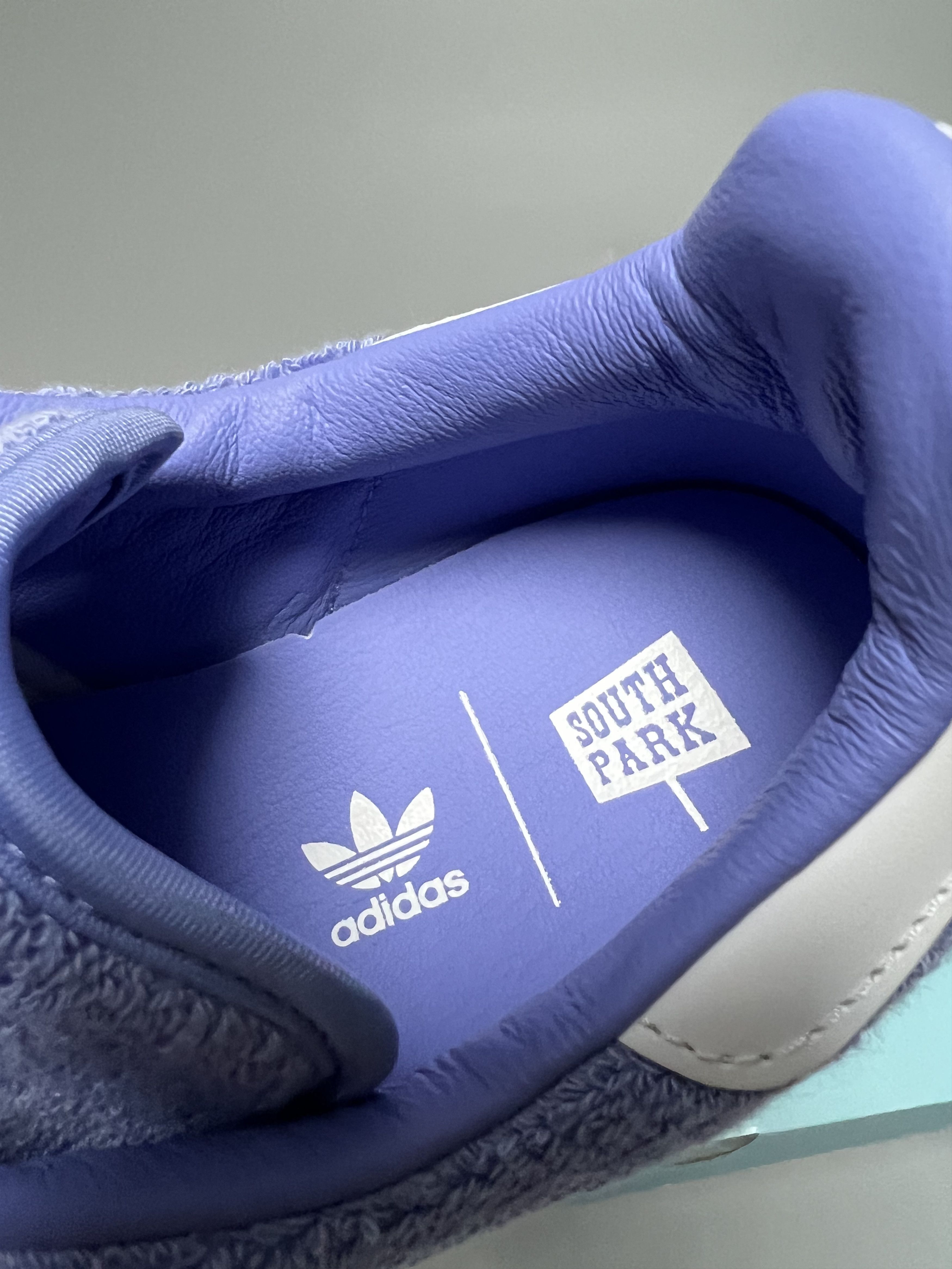Adidas South Park x adidas Campus 80s TOWELIE Size US 11 / EU 44 - 7 Thumbnail