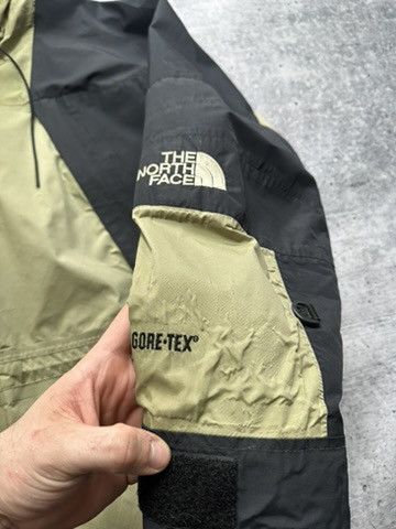 The North Face Vintage The North Face Gore-Tex Ski Outdoor Hiking Jacket Size US L / EU 52-54 / 3 - 7 Thumbnail