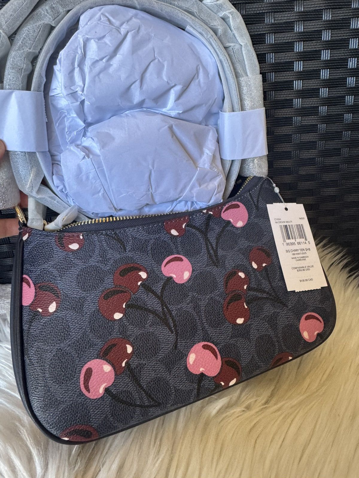 Coach Coach Teri Shoulder Bag In Signature With Cherry Print nim Size ONE SIZE - 13 Thumbnail