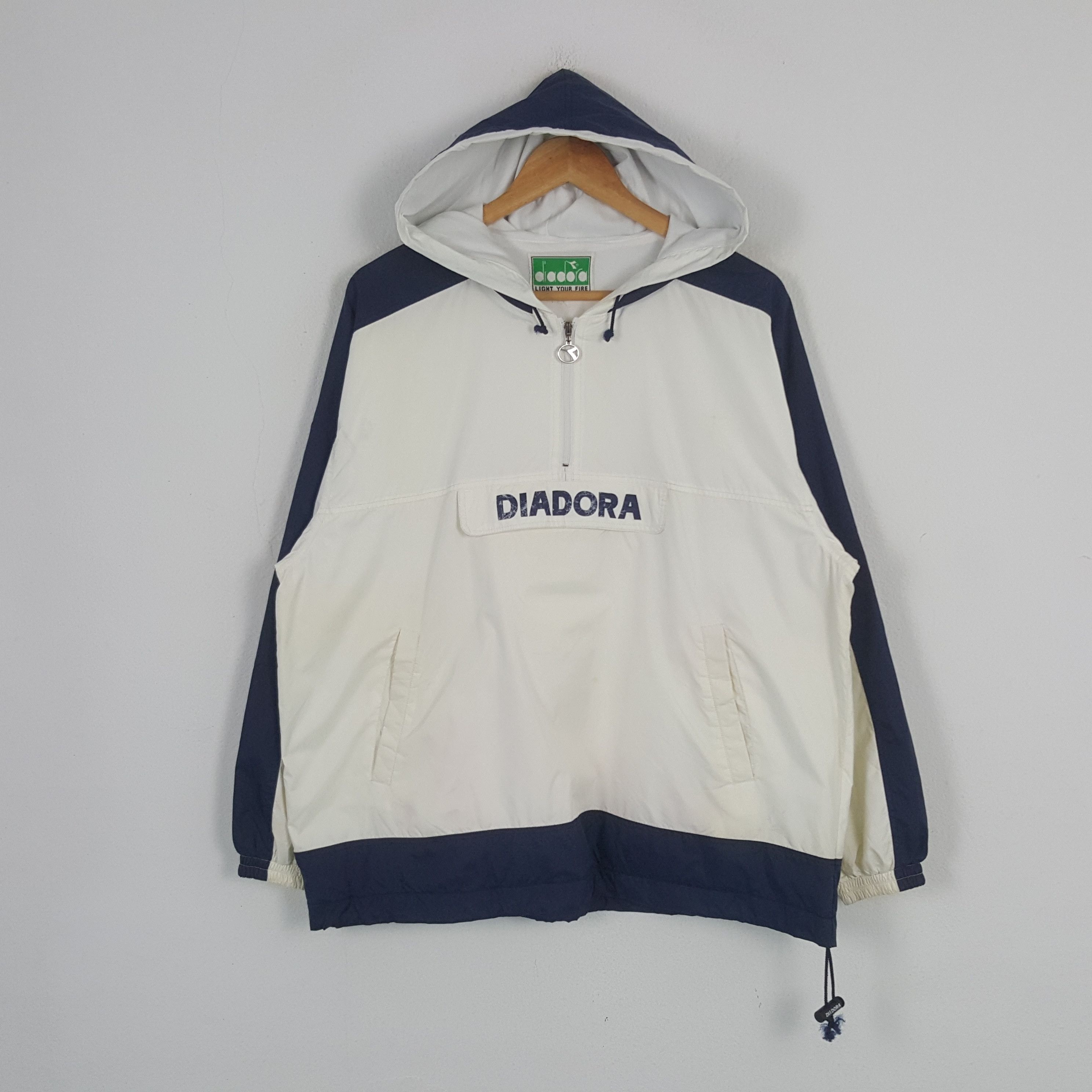 Diadora Vintage Diadora Retro Style Windbreaker Jacket C287N27 Size US L / EU 52-54 / 3 - 3 Thumbnail