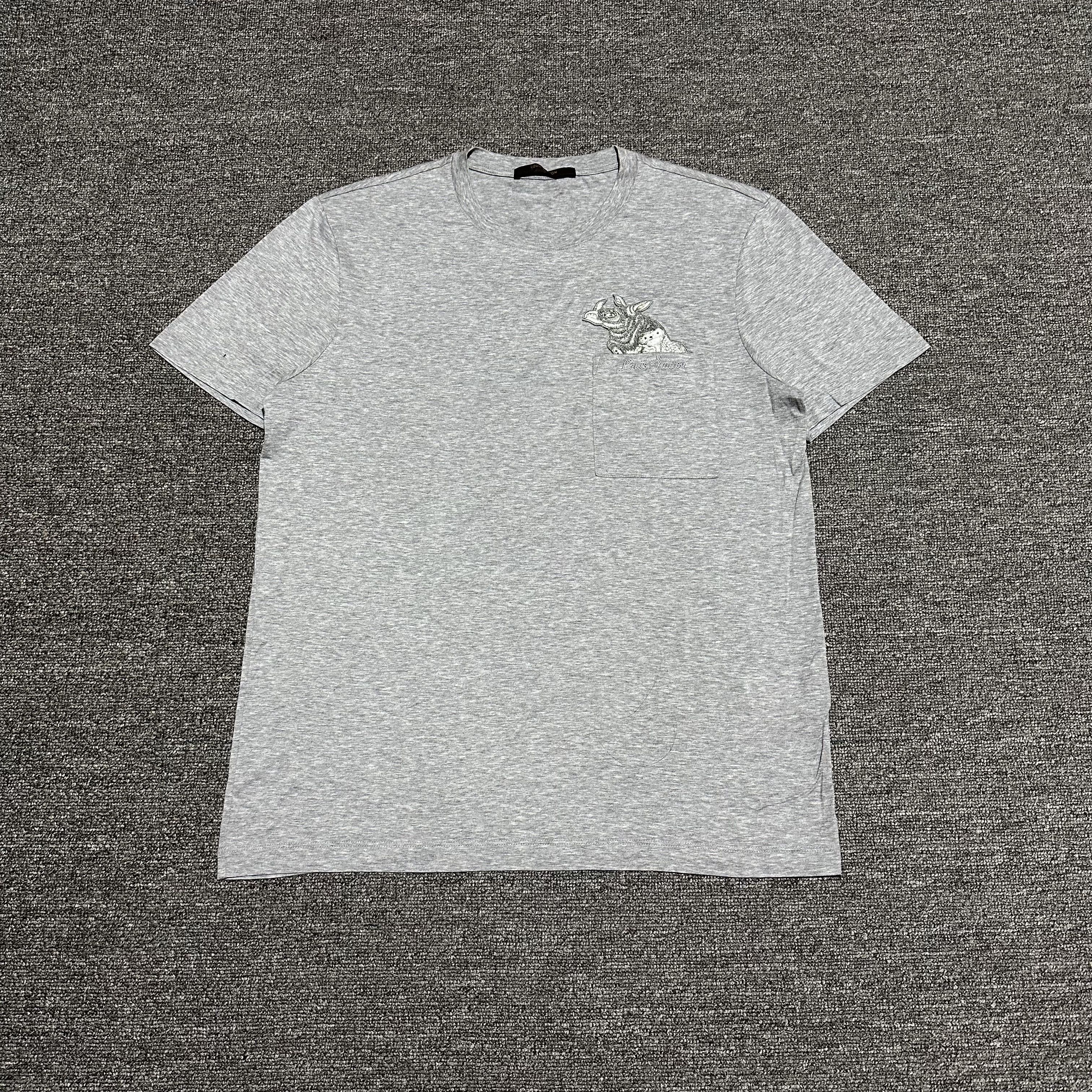 Louis Vuitton Louis Vuitton Pocket Tee Size US M / EU 48-50 / 2 - 1 Thumbnail