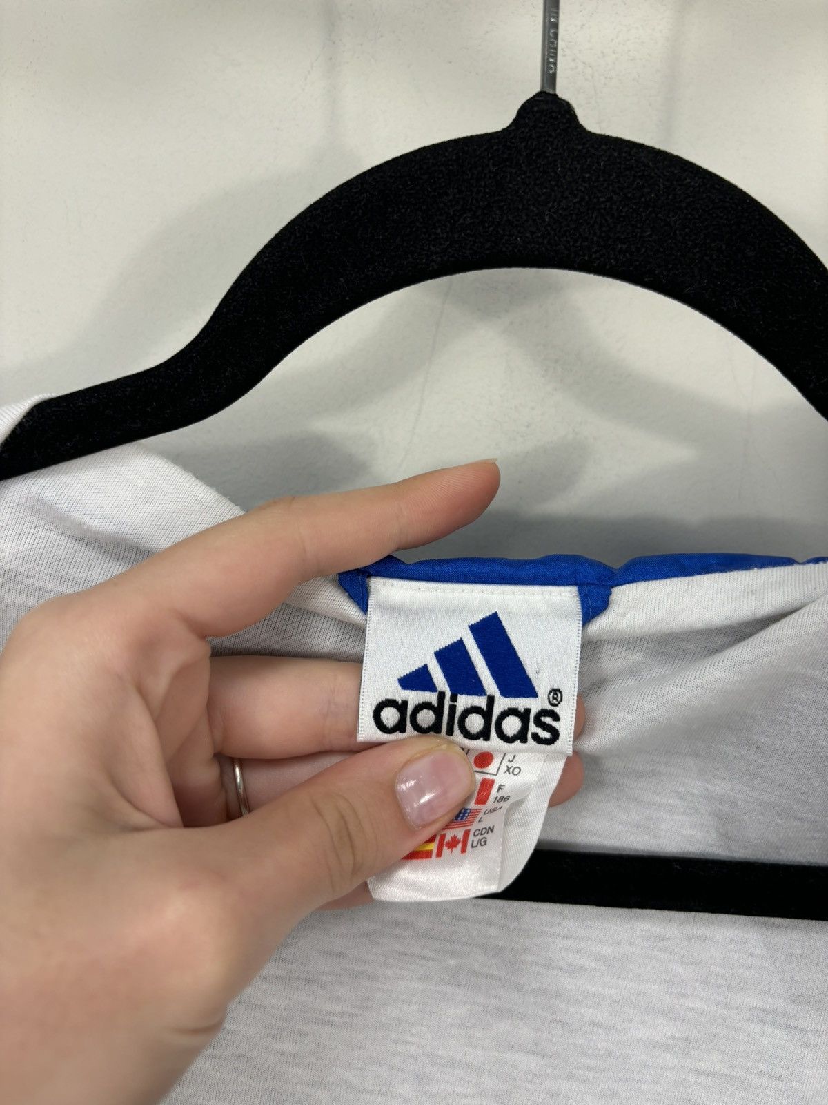 Adidas Vintage Adidas Y2K Retro Hype Full Zip Nylon Track Jacket Size US L / EU 52-54 / 3 - 12 Thumbnail