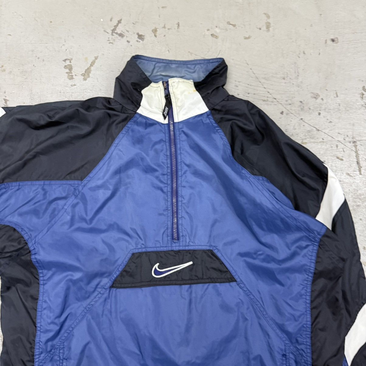 Beauty Beast × Nike × Vintage Vintage Nike Center Swoosh Colour block Jacket Size US L / EU 52-54 / 3 - 3 Thumbnail