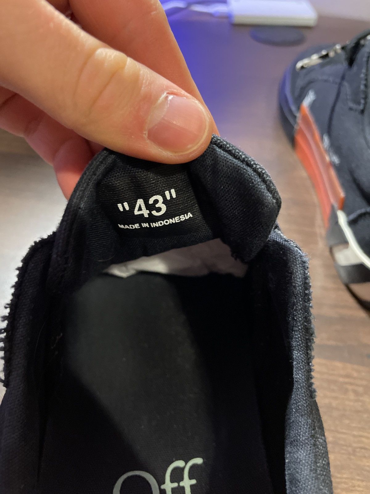 Off-White Off-White Vulc Low Black/White Size US 10 / EU 43 - 9 Thumbnail