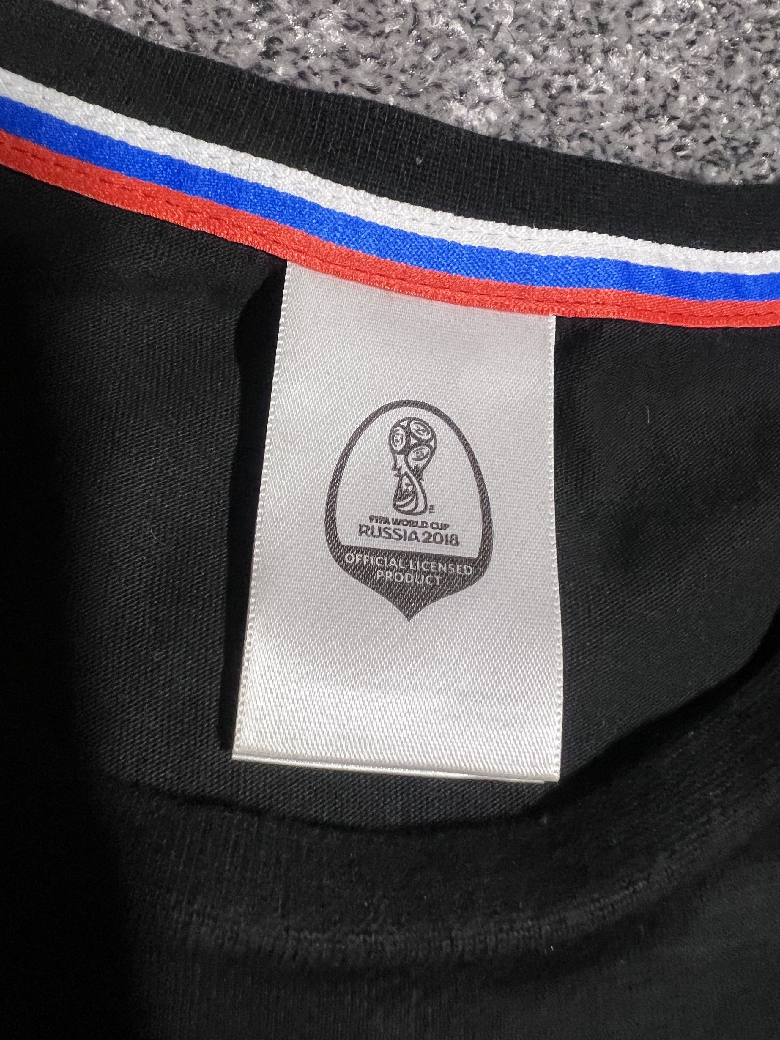 Adidas Fifa Russia 2018 World Cup tshirt Size US L / EU 52-54 / 3 - 4 Thumbnail