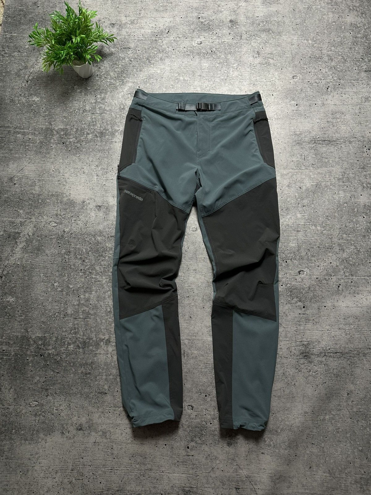 Patagonia Patagonia Altvia ALPINE Hiking Outdoor Hiking Pants Size US 30 / EU 46 - 3 Thumbnail