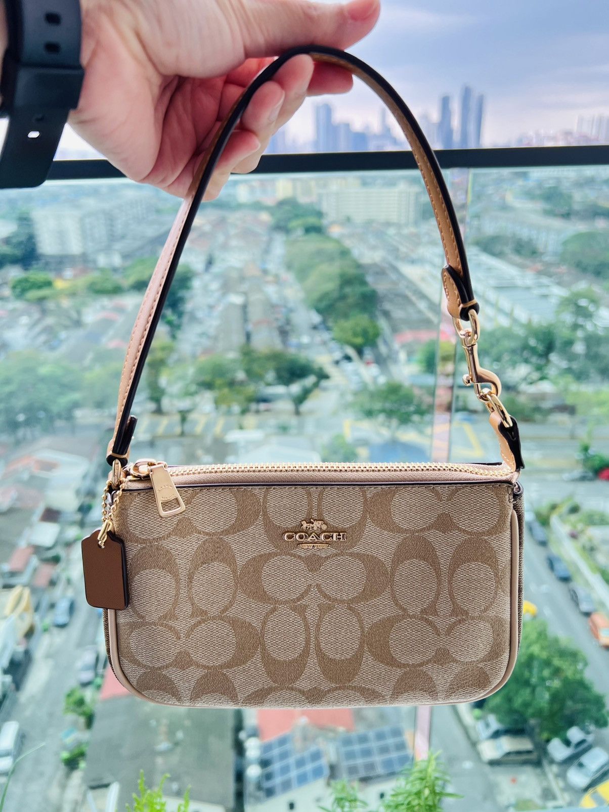 Coach Original COACH NOLITA 19 IN SEASONAL COLOUR Bag Small Logo Size ONE SIZE - 1 Thumbnail