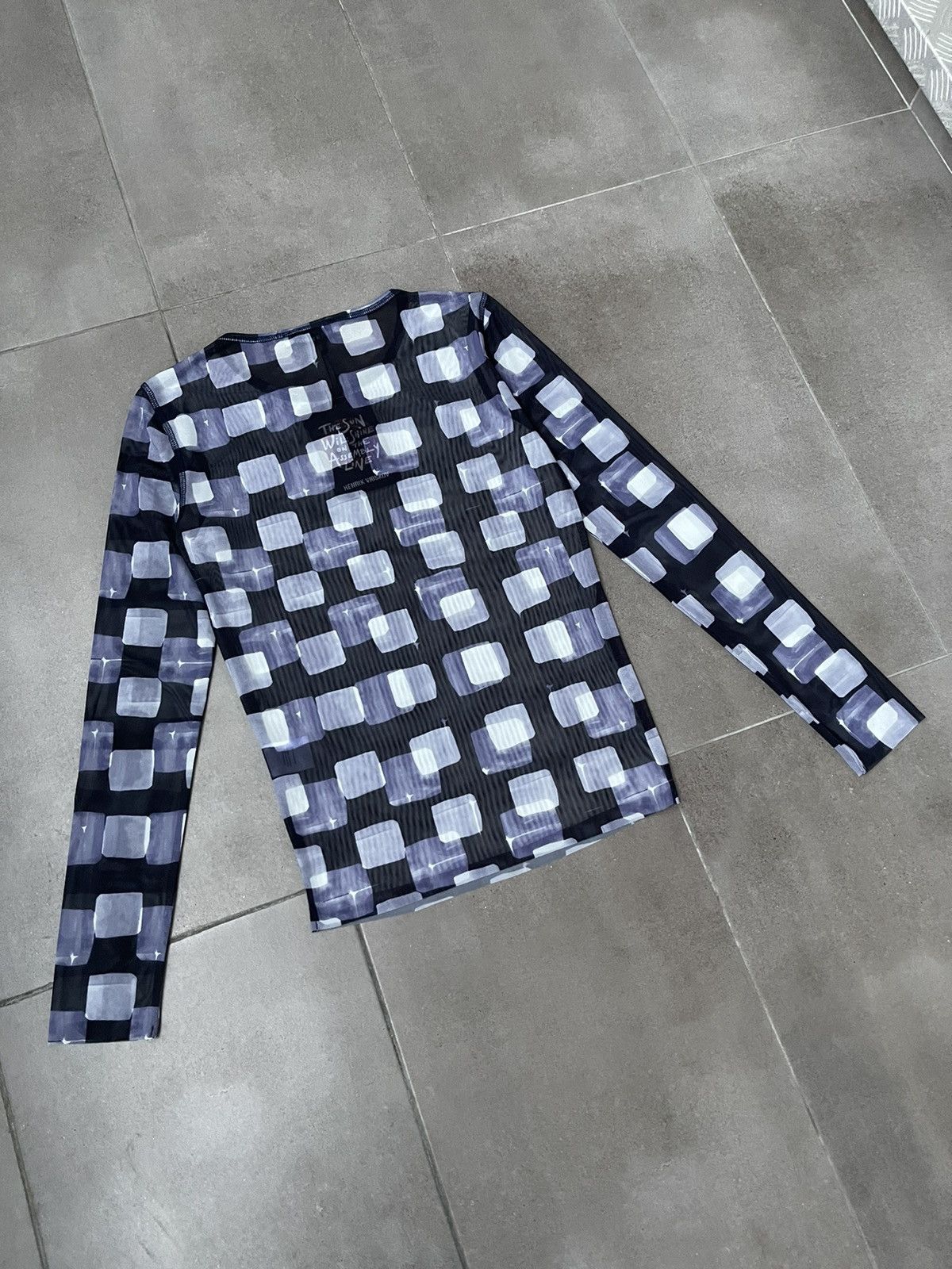 Henrik Vibskov !DS! SS22 Henrik Vibskov Dark Cubes Mesh Roundneck Size S / US 4 / IT 40 - 15 Thumbnail