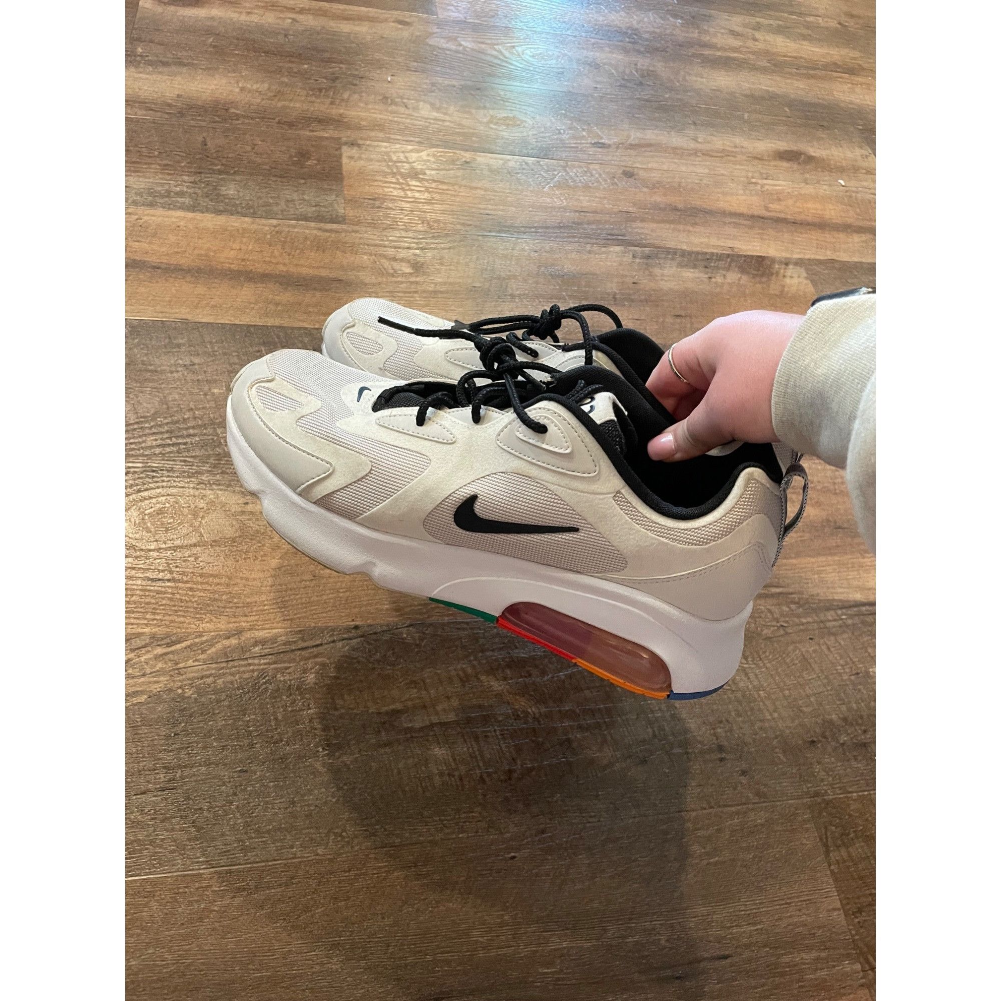 Nike Nike Air Max 200 ‘White/Multi’ Casual Athletic Sneakers Men’ Size US 12 / EU 45 - 4 Thumbnail