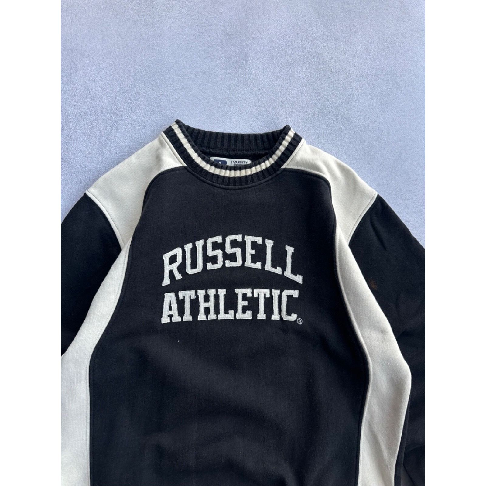 Russell Athletic VTG Russell Athletic Big Logo Sweatshirt Size US M / EU 48-50 / 2 - 4 Thumbnail