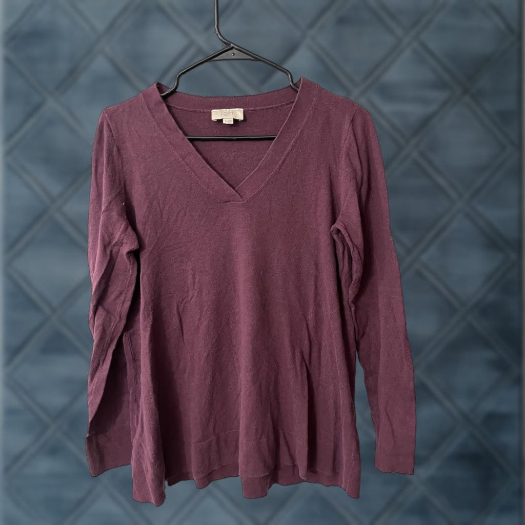 Loft VINTAGE Ann Taylor Loft Sweater Women's Small Pullover Knit Long Sleeve V-Neck Casual Burgundy 2010s Womens Size S / US 4 / IT 40 - 1 Thumbnail