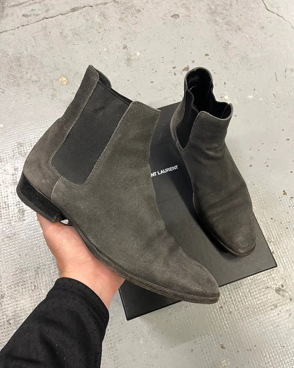 Saint Laurent Paris Saint Laurent Dark Grey Suede Chelsea Boots Size US 7 / EU 40 - 1 Thumbnail