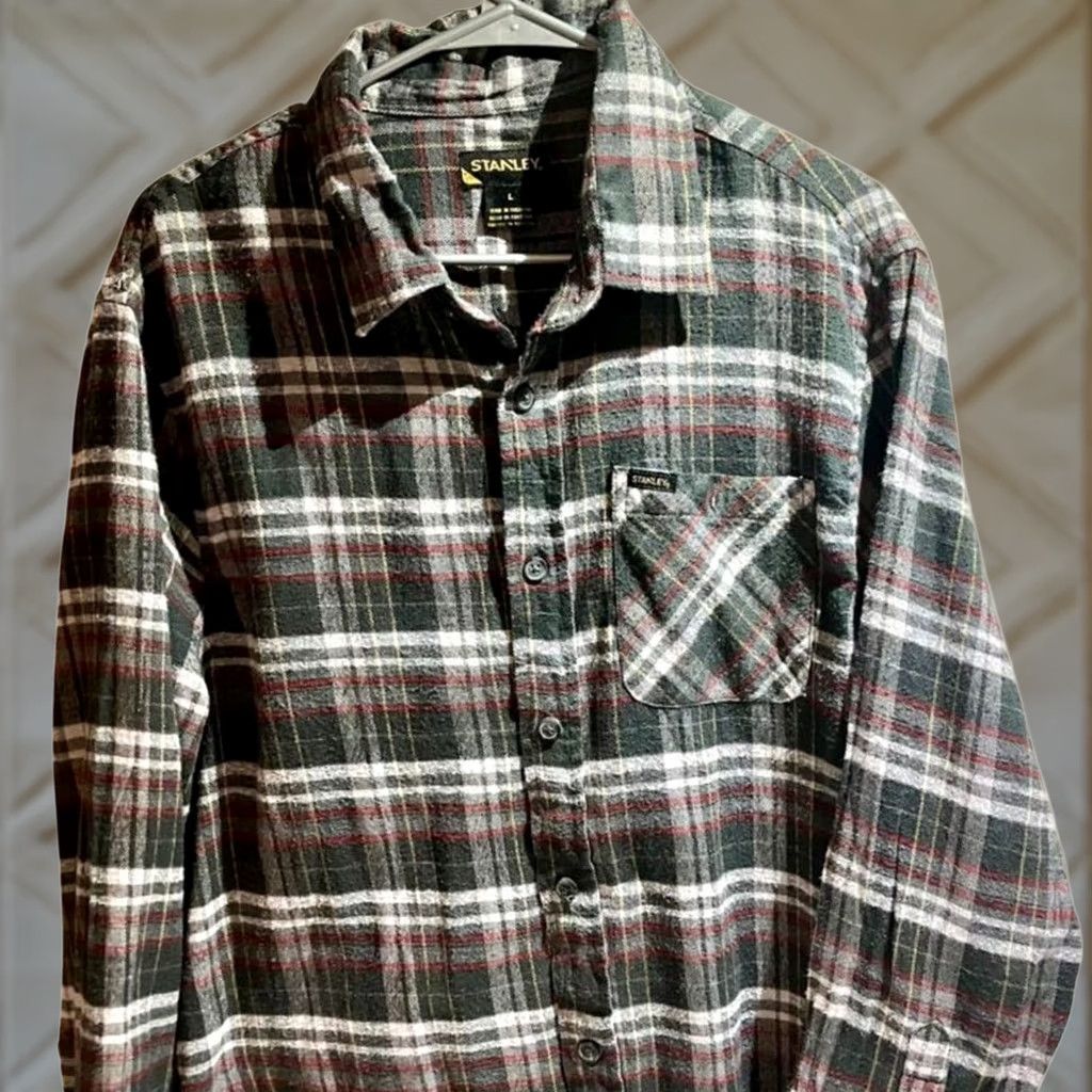 Vintage VINTAGE Stanley Plaid Flannel Shirt Gray Red Long Sleeve Button Up Mens Size L Size US L / EU 52-54 / 3 - 1 Thumbnail