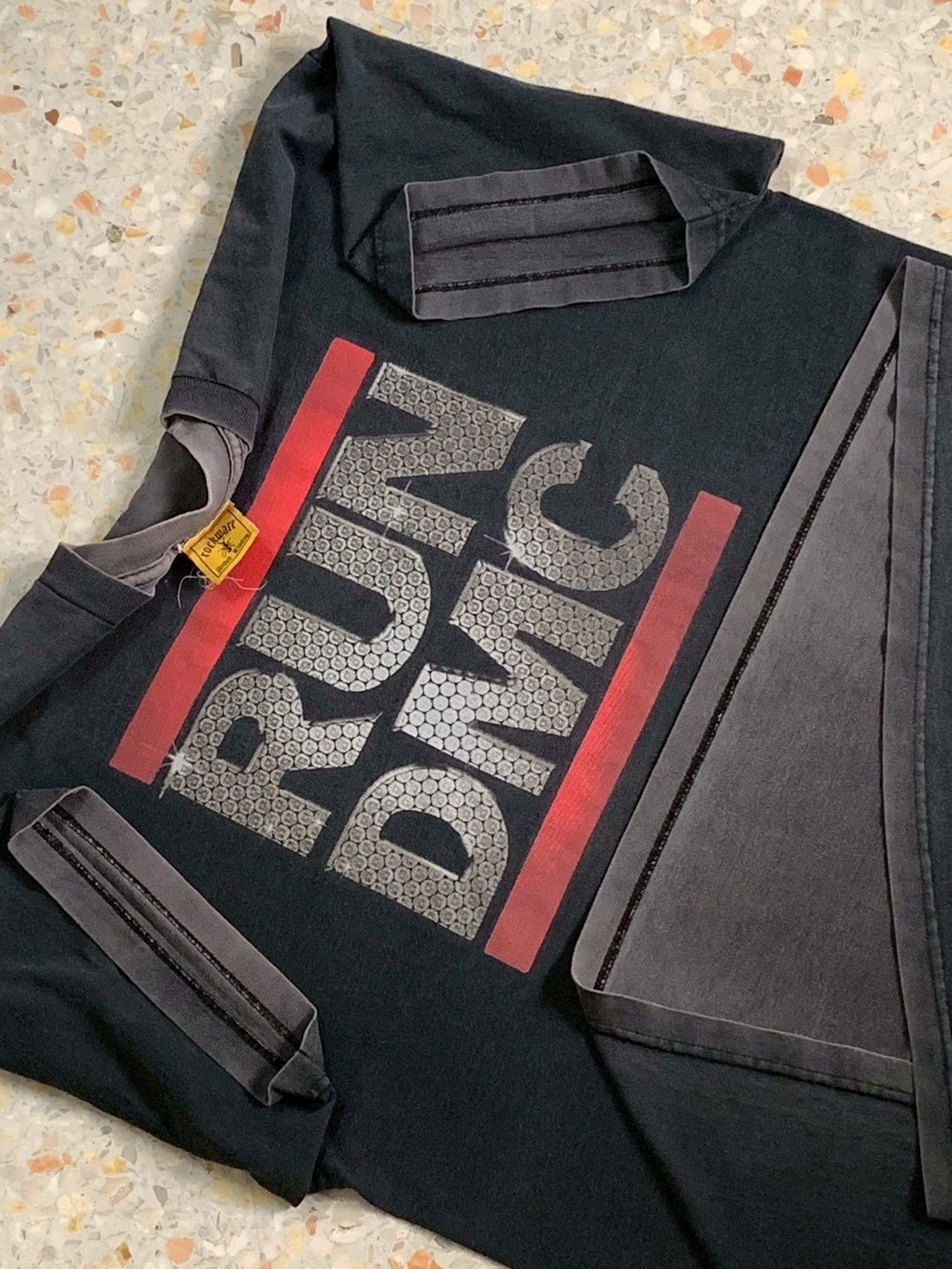 RUN DMC Faded RUN DMC 00s Size US XXL / EU 58 / 5 - 2 Thumbnail