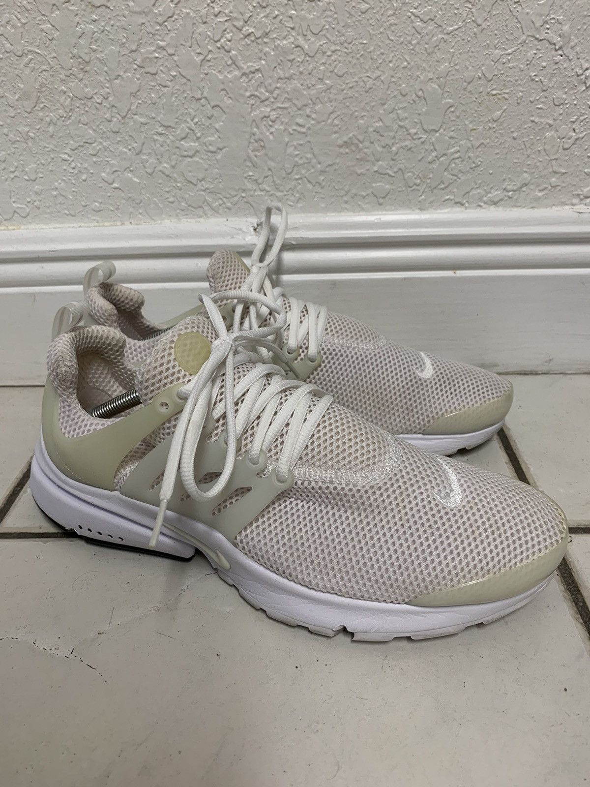 Nike brs 1000 white best sale