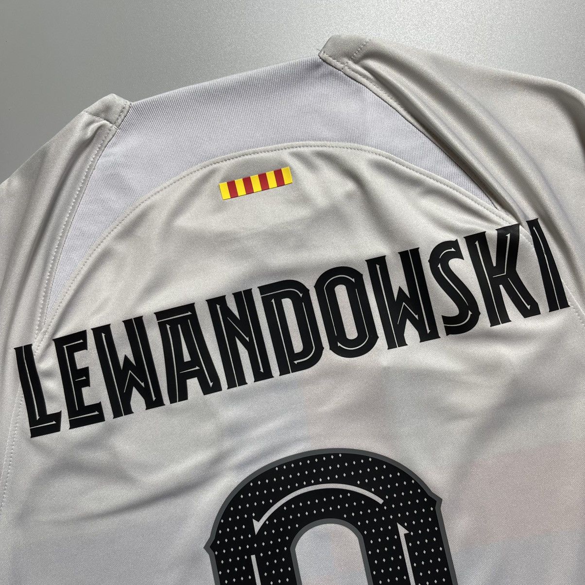 Nike × Vintage BARCELONA NIKE 2022/2023 SOCCER THIRD JERSEY #9 LEWANDOWSKI Size US S / EU 44-46 / 1 - 15 Thumbnail