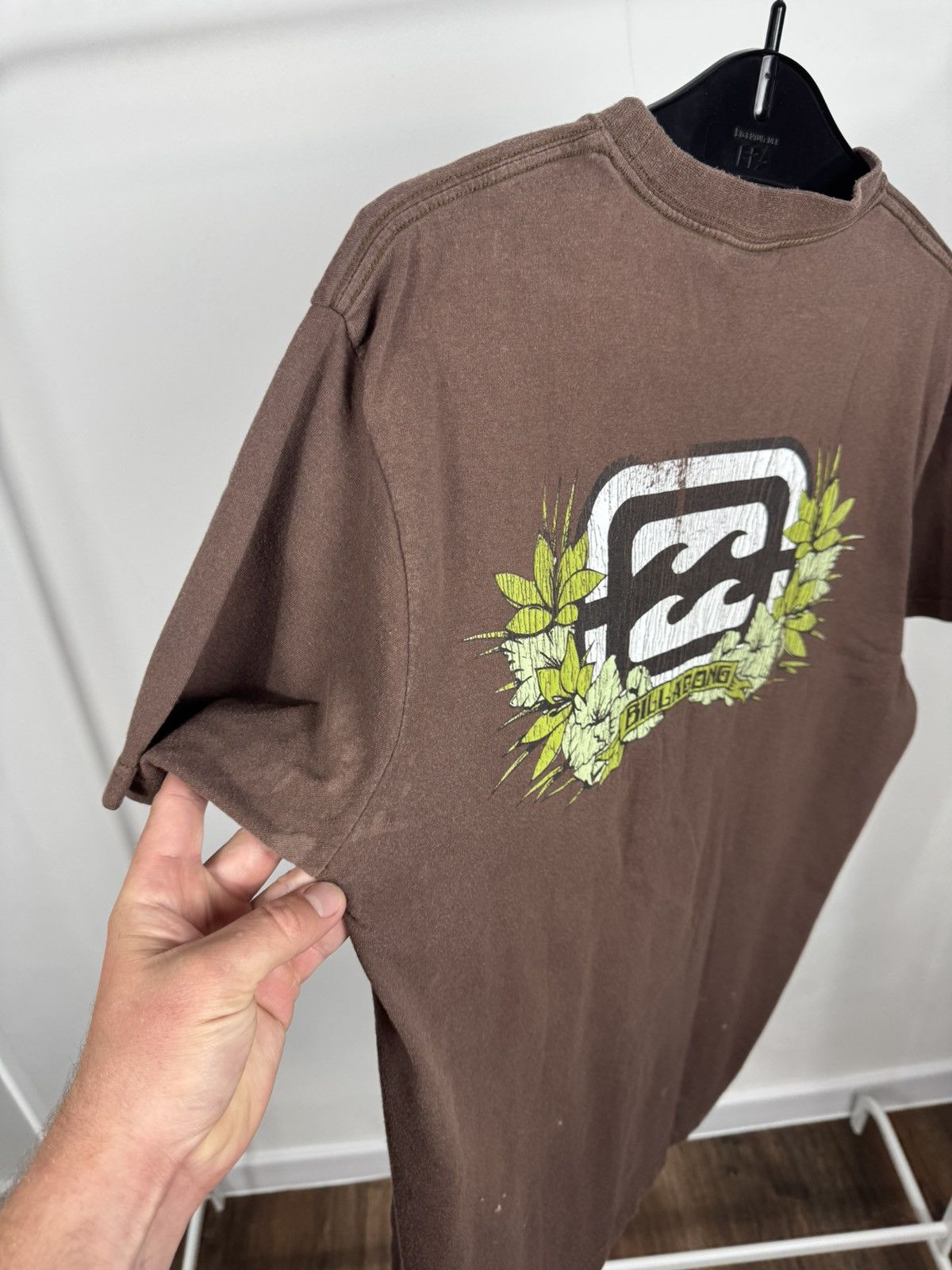 Billabong Vintage Billabong Faded Graphic T Shirt Surf Skate Y2K Tee Size US M / EU 48-50 / 2 - 7 Thumbnail