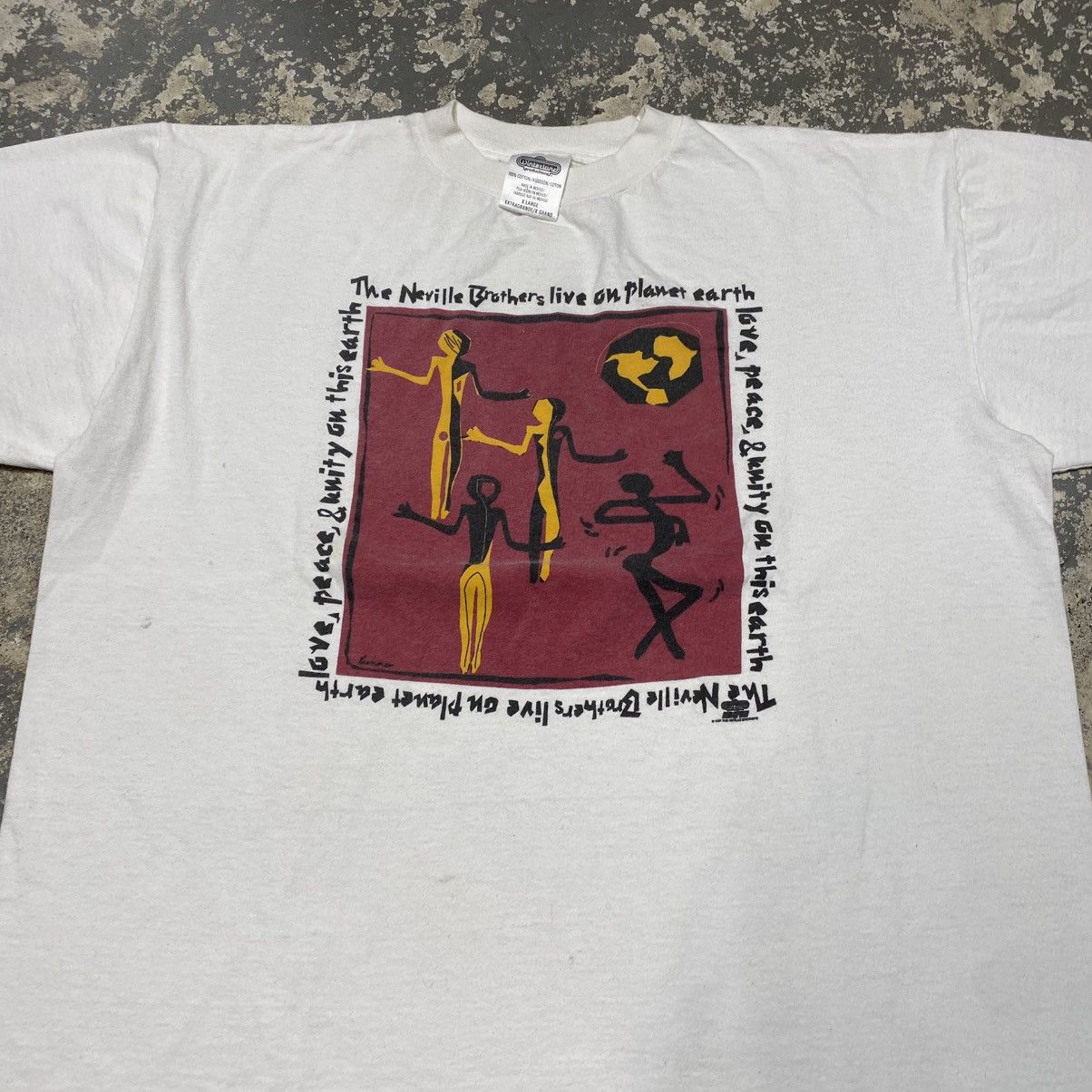 Band Tees × Vintage Vintage The Neville Brothers Live On Planet Earth Tshirt Size US XL / EU 56 / 4 - 9 Thumbnail